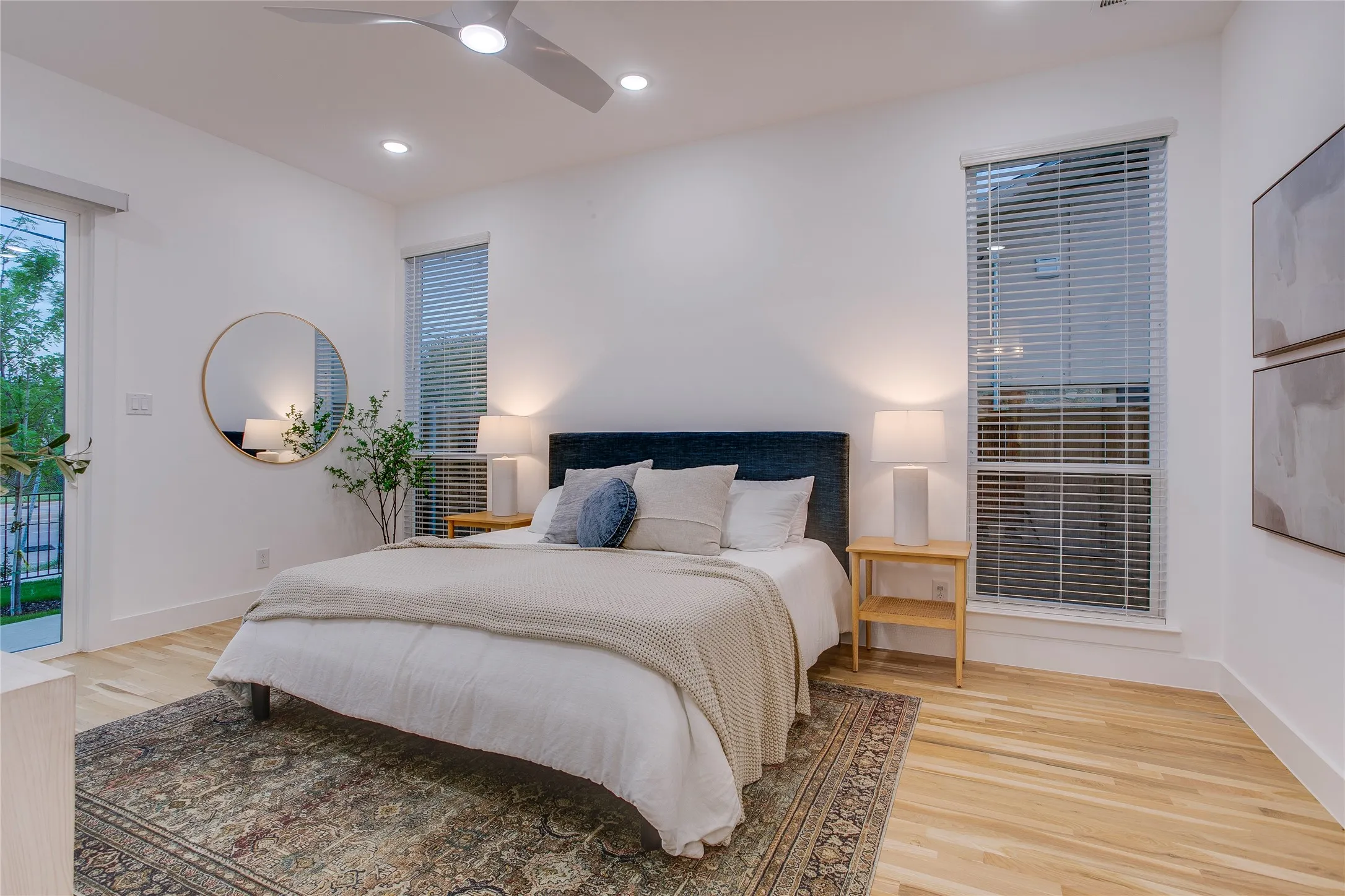 Single Family Residence For Rent in Dallas County , 2313 S Vernon Avenue, Dallas, Texas 75224, 3 Bedroom, 4 Bathroom, 1 Garage spaces, 2,000 Sqft, built in 2025, mls#21344141, Real Estate Agent in Dallas, Homes For Rent in Dallas county, Homes For Rent in Dallas, Realtor in Dallas Texas, Real Estate Brokerage Independent Realty Texas, Luminita Cordes Realtor