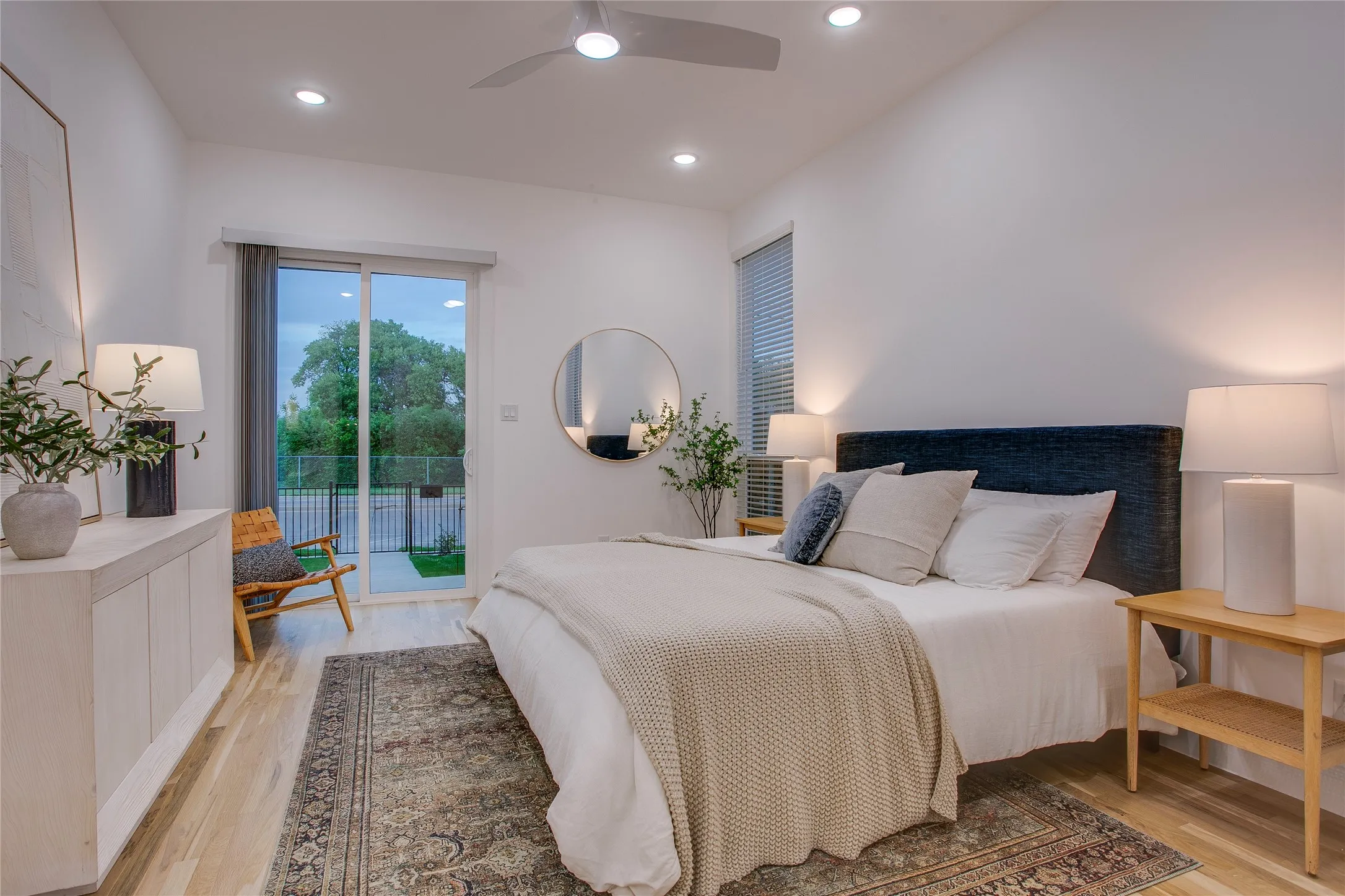 Single Family Residence For Rent in Dallas County , 2313 S Vernon Avenue, Dallas, Texas 75224, 3 Bedroom, 4 Bathroom, 1 Garage spaces, 2,000 Sqft, built in 2025, mls#21344141, Real Estate Agent in Dallas, Homes For Rent in Dallas county, Homes For Rent in Dallas, Realtor in Dallas Texas, Real Estate Brokerage Independent Realty Texas, Luminita Cordes Realtor