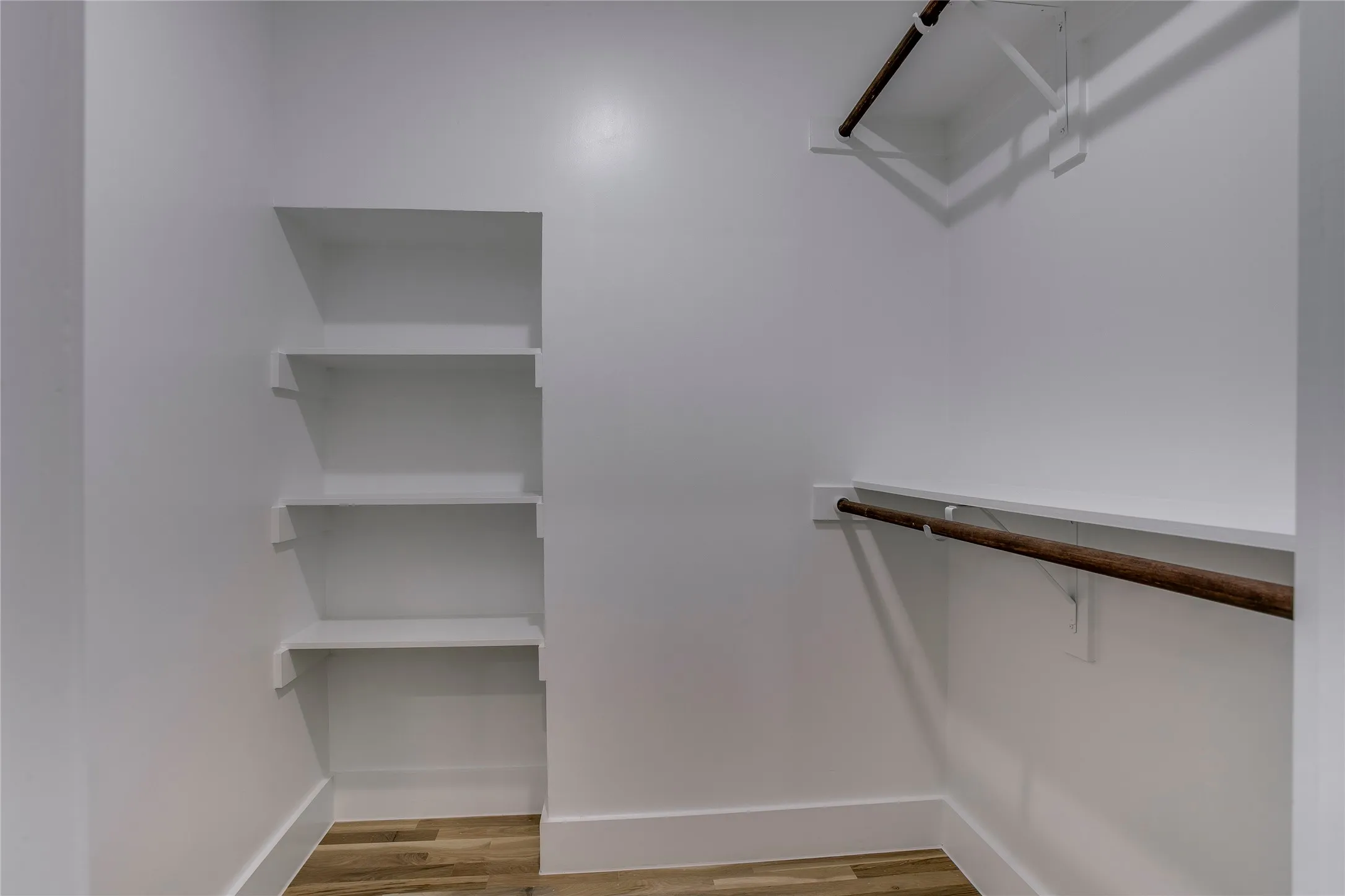 Single Family Residence For Rent in Dallas County , 2313 S Vernon Avenue, Dallas, Texas 75224, 3 Bedroom, 4 Bathroom, 1 Garage spaces, 2,000 Sqft, built in 2025, mls#21344141, Real Estate Agent in Dallas, Homes For Rent in Dallas county, Homes For Rent in Dallas, Realtor in Dallas Texas, Real Estate Brokerage Independent Realty Texas, Luminita Cordes Realtor
