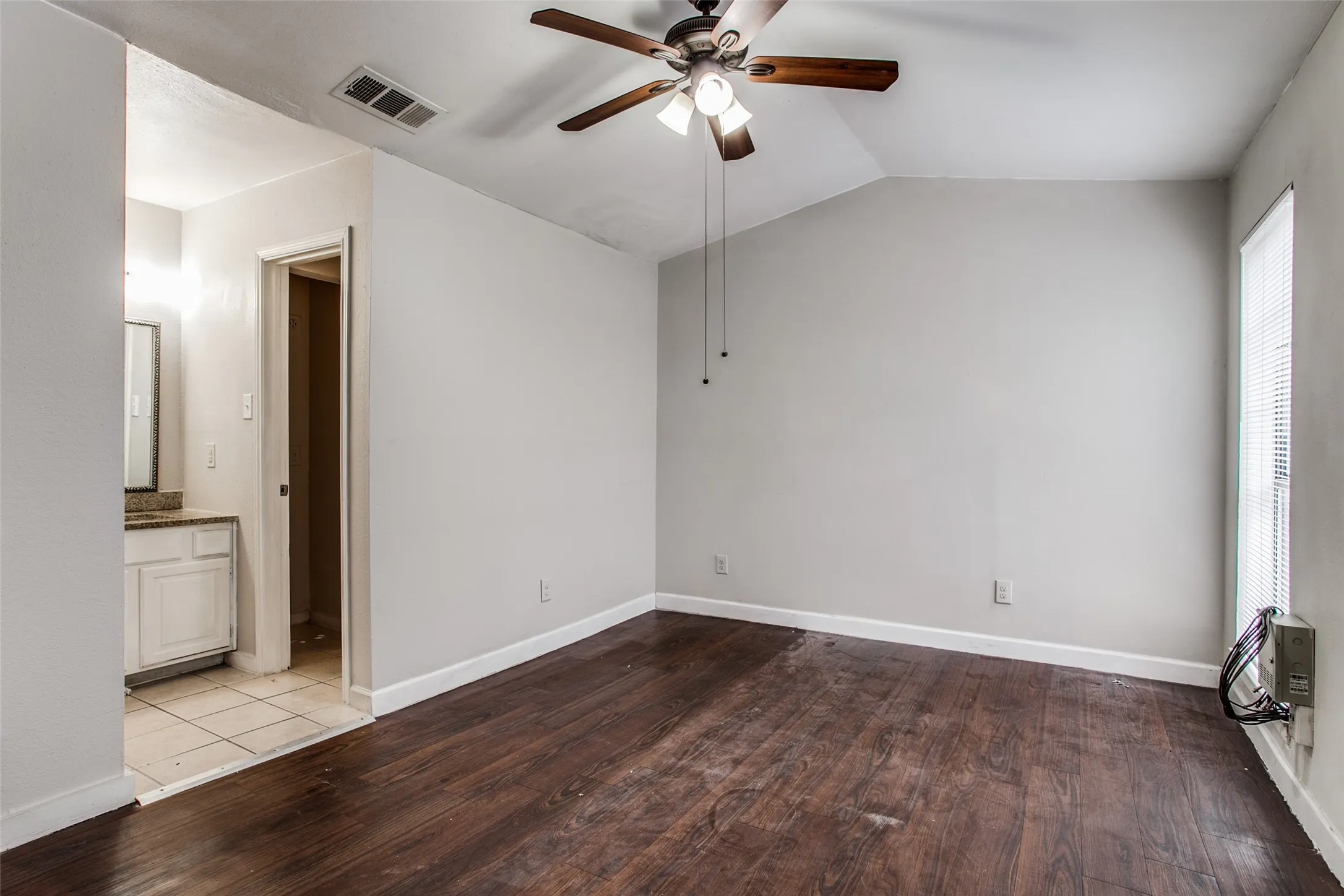 Multiple Parcels For Sale in Dallas County , 5114 Bryan Street, Dallas, Texas 75206, 0, 0, Garage spaces, 0 Sqft, built in 1982, mls#21344552, Real Estate Agent in Dallas, Homes For Sale in Dallas county, Homes For Sale in Dallas, Realtor in Dallas Texas, Real Estate Brokerage Independent Realty Texas, Luminita Cordes Realtor