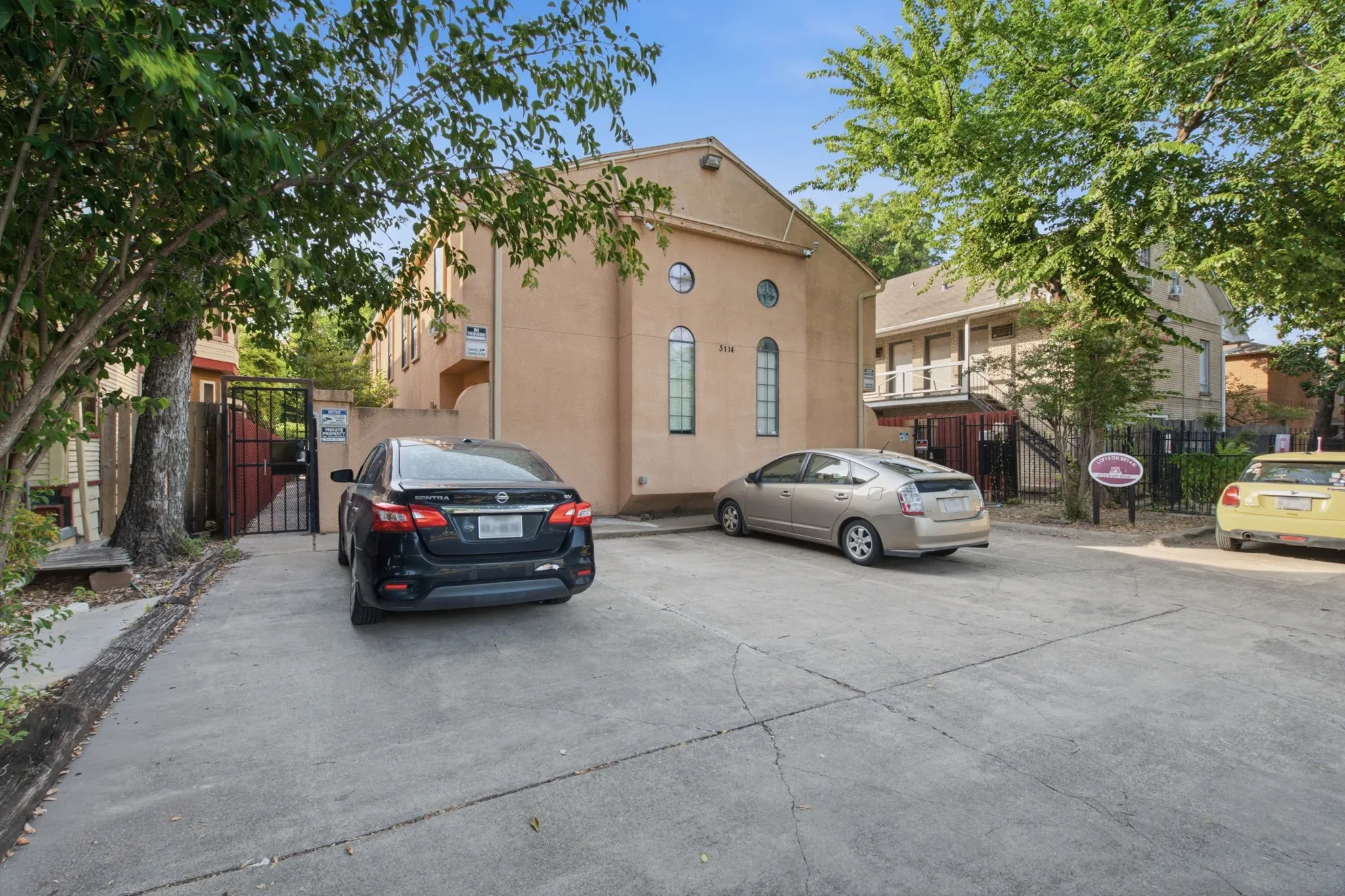 Multiple Parcels For Sale in Dallas County , 5114 Bryan Street, Dallas, Texas 75206, 0, 0, Garage spaces, 0 Sqft, built in 1982, mls#21344552, Real Estate Agent in Dallas, Homes For Sale in Dallas county, Homes For Sale in Dallas, Realtor in Dallas Texas, Real Estate Brokerage Independent Realty Texas, Luminita Cordes Realtor