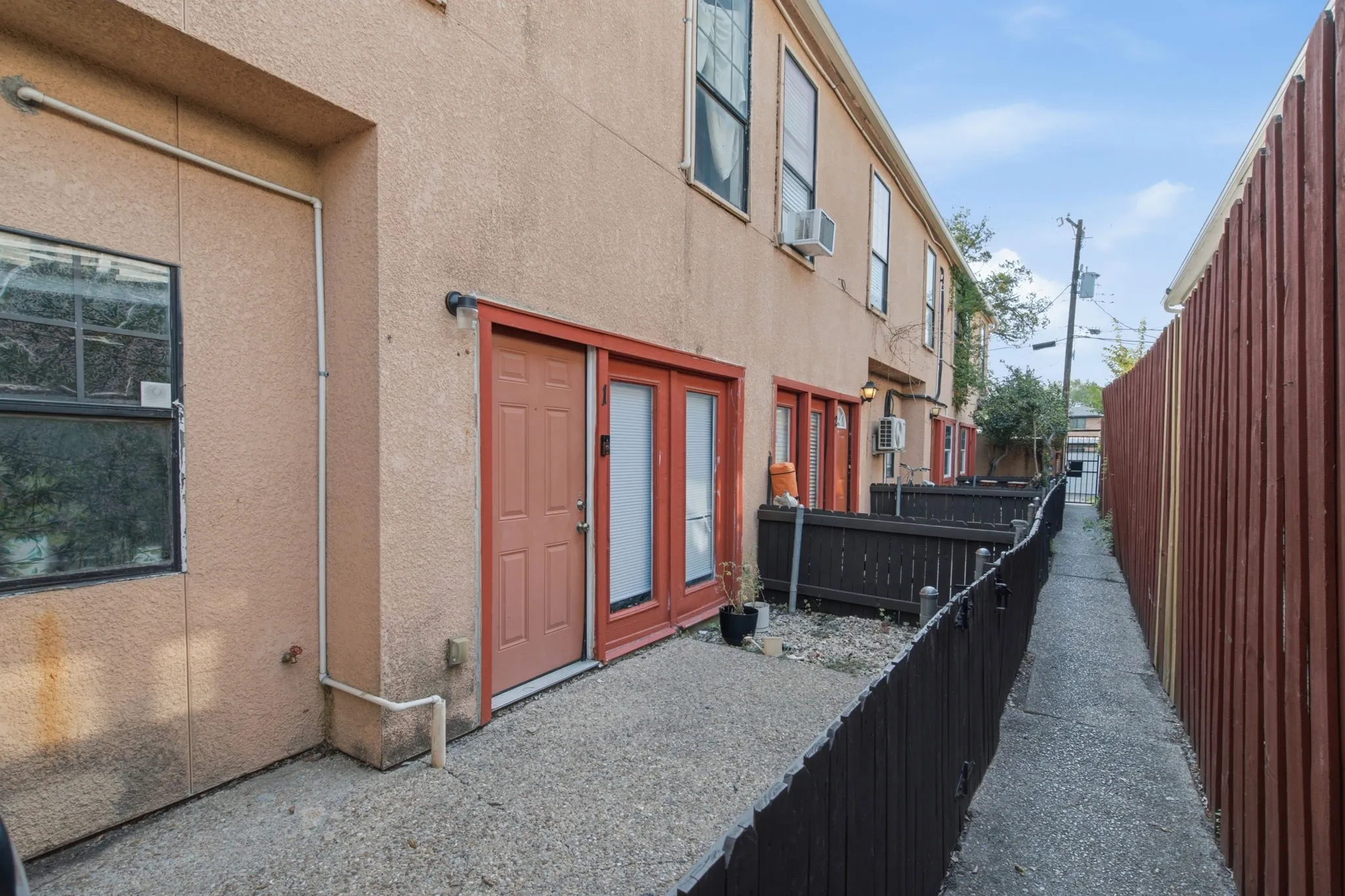 Multiple Parcels For Sale in Dallas County , 5114 Bryan Street, Dallas, Texas 75206, 0, 0, Garage spaces, 0 Sqft, built in 1982, mls#21344552, Real Estate Agent in Dallas, Homes For Sale in Dallas county, Homes For Sale in Dallas, Realtor in Dallas Texas, Real Estate Brokerage Independent Realty Texas, Luminita Cordes Realtor