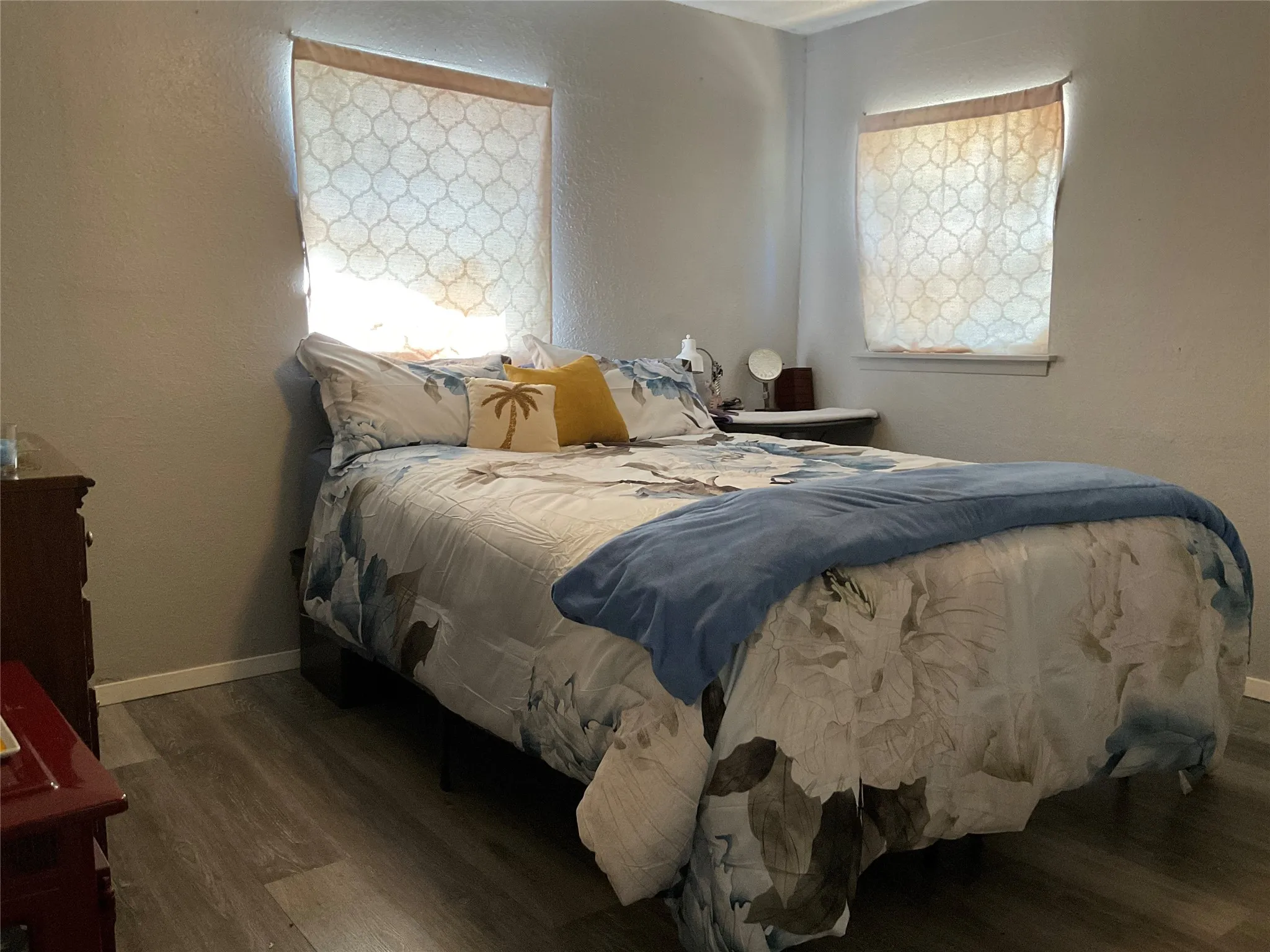 Single Family Residence For Sale in Hill County , 111 Canyon Drive, Whitney, Texas 76692, 2 Bedroom, 1 Bathroom, Garage spaces, 808 Sqft, built in 1977, mls#21331251, Real Estate Agent in Whitney, Homes For Sale in Hill county, Homes For Sale in Whitney, Realtor in Whitney Texas, Real Estate Brokerage Independent Realty Texas, Luminita Cordes Realtor