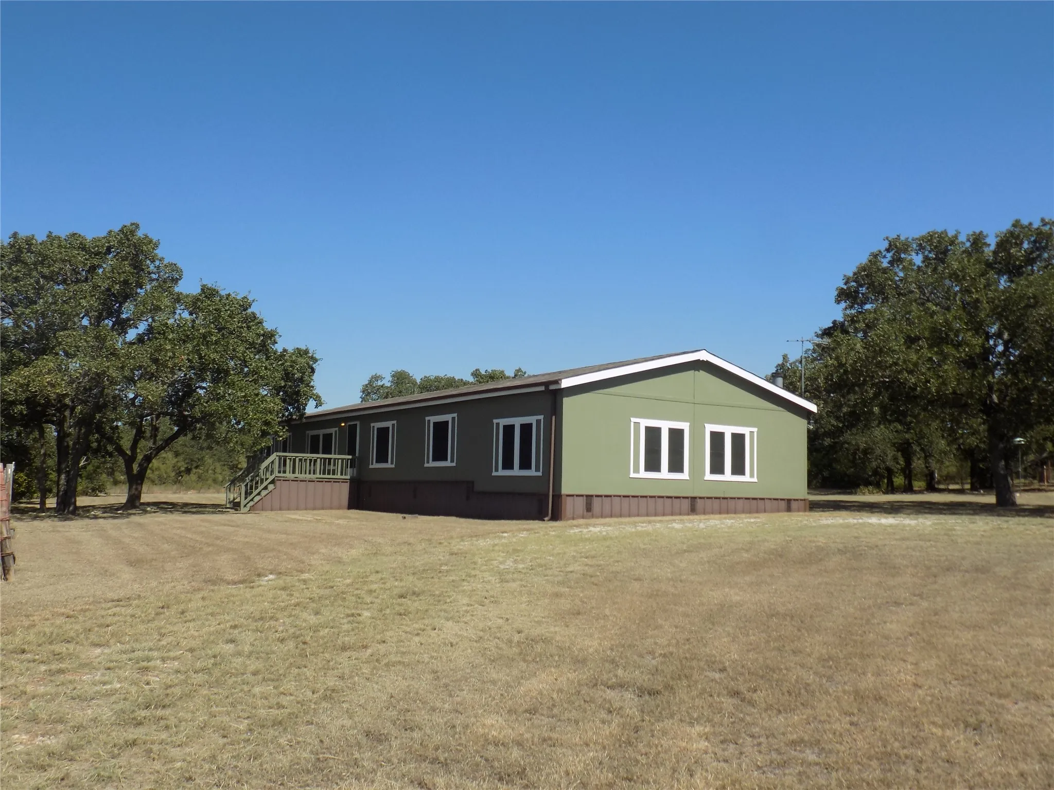 Manufactured Home For Sale in Wise County , 12792 W Highway 199, Poolville, Texas 76487, 4 Bedrooms, 2 Bathrooms, Garage spaces, 2,432 Sqft, built in 2004, Price $369,999, mls#21341071, Real Estate Agent in Poolville, Homes For Sale in Wise county, Homes For Sale in Poolville, Realtor in Poolville Texas, Real Estate Brokerage Independent Realty Texas, Luminita Cordes Realtor