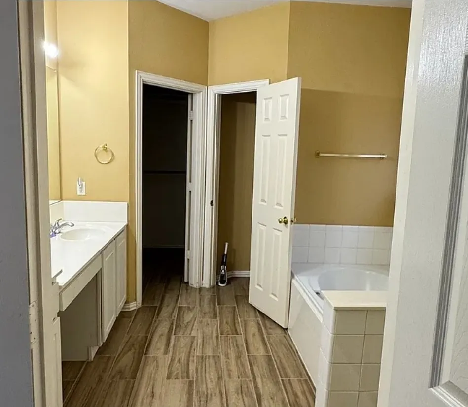 Single Family Residence For Rent in Collin County , 5013 Goldenrod Drive, Frisco, Texas 75035, 4 Bedroom, 3 Bathroom, 2 Garage spaces, 2,896 Sqft, built in 1999, mls#21344548, Real Estate Agent in Frisco, Homes For Rent in Collin county, Homes For Rent in Frisco, Realtor in Frisco Texas, Real Estate Brokerage Independent Realty Texas, Luminita Cordes Realtor