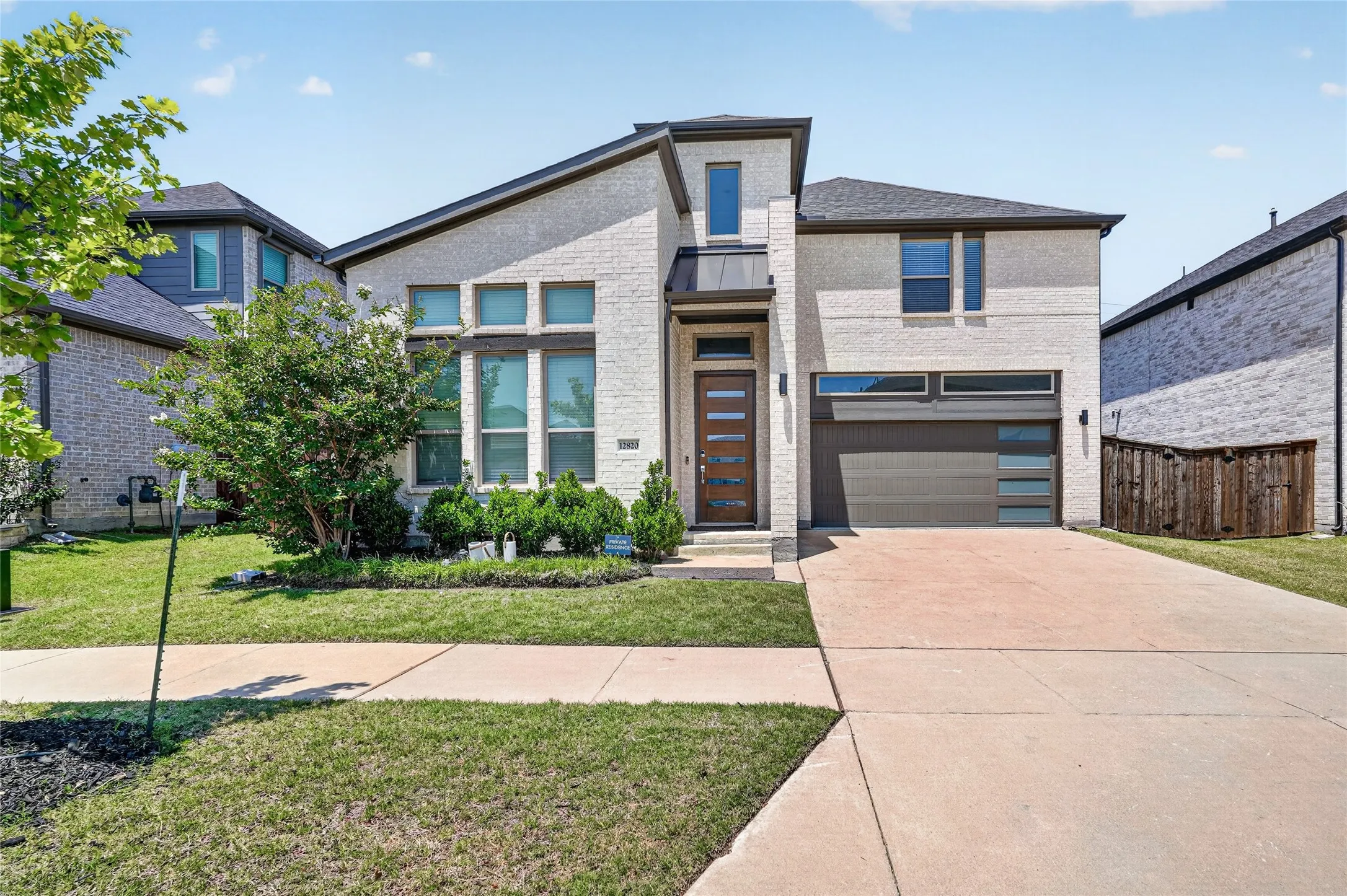 Single Family Residence For Rent in Collin County , 12820 Cooper River Trail, Frisco, Texas 75035, 5 Bedrooms, 4 Bathrooms, 2 Garage spaces, 3,385 Sqft, built in 2021, Price $4,100, mls#21344585, Real Estate Agent in Frisco, Homes For Rent in Collin county, Homes For Rent in Frisco, Realtor in Frisco Texas, Real Estate Brokerage Independent Realty Texas, Luminita Cordes Realtor