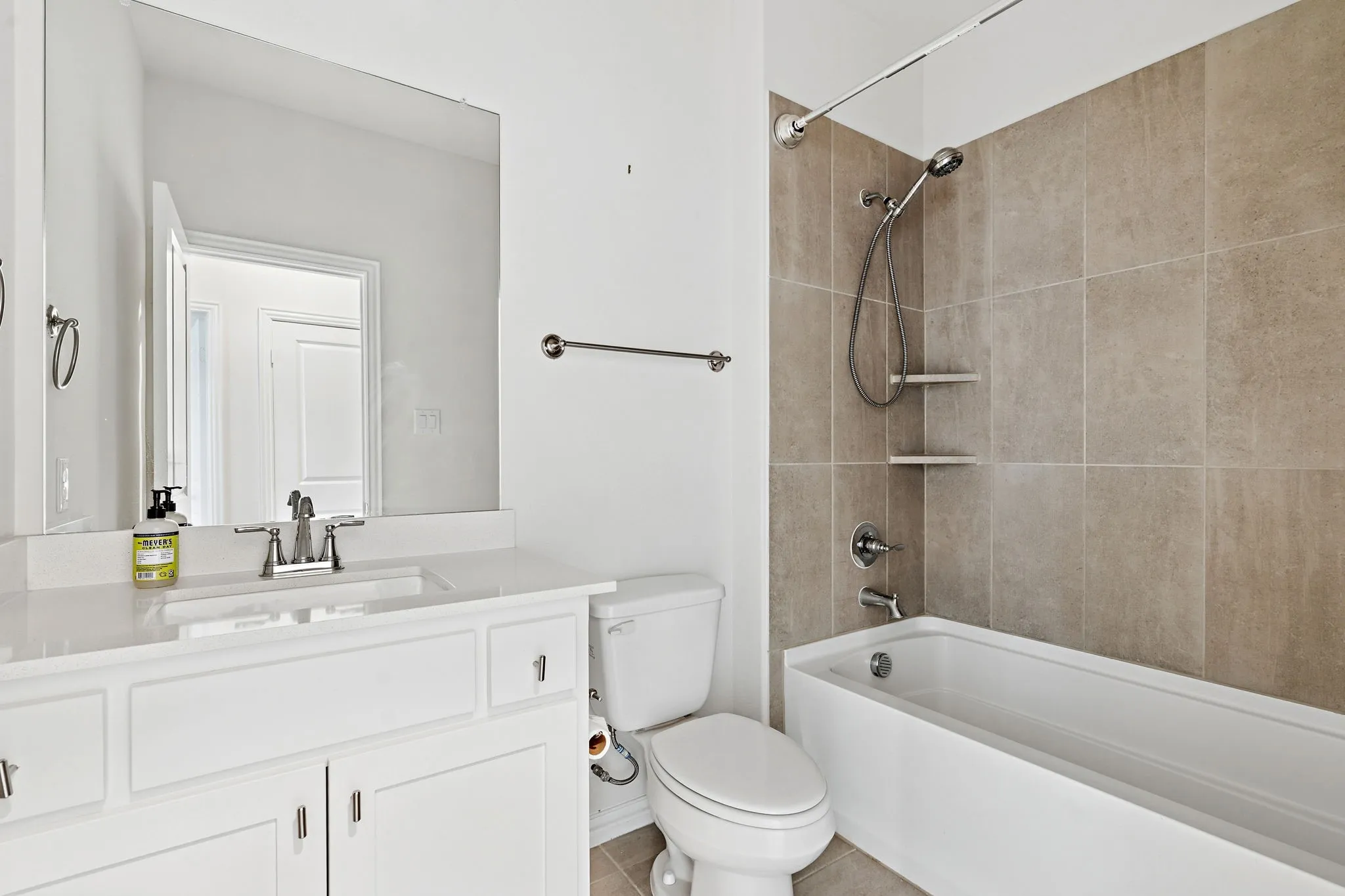 Townhouse For Sale in Tarrant County , 4425 Union Street, North Richland Hills, Texas 76180, 3 Bedroom, 3 Bathroom, 2 Garage spaces, 1,686 Sqft, built in 2022, mls#21339609, Real Estate Agent in North Richland Hills, Homes For Sale in Tarrant county, Homes For Sale in North Richland Hills, Realtor in North Richland Hills Texas, Real Estate Brokerage Independent Realty Texas, Luminita Cordes Realtor