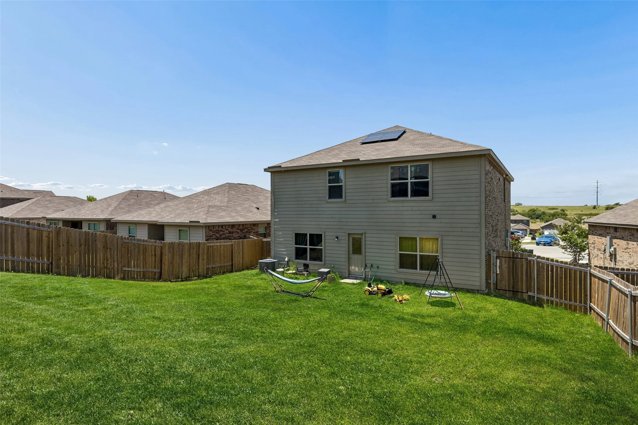 Single Family Residence For Sale in Wise County , 148 Bandana Circle, Newark, Texas 76071, 5 Bedroom, 3 Bathroom, 2 Garage spaces, 2,700 Sqft, built in 2020, mls#21342386, Real Estate Agent in Newark, Homes For Sale in Wise county, Homes For Sale in Newark, Realtor in Newark Texas, Real Estate Brokerage Independent Realty Texas, Luminita Cordes Realtor