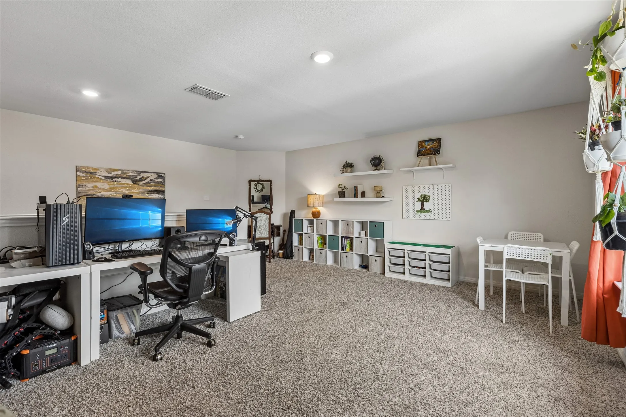 Single Family Residence For Sale in Wise County , 148 Bandana Circle, Newark, Texas 76071, 5 Bedroom, 3 Bathroom, 2 Garage spaces, 2,700 Sqft, built in 2020, mls#21342386, Real Estate Agent in Newark, Homes For Sale in Wise county, Homes For Sale in Newark, Realtor in Newark Texas, Real Estate Brokerage Independent Realty Texas, Luminita Cordes Realtor