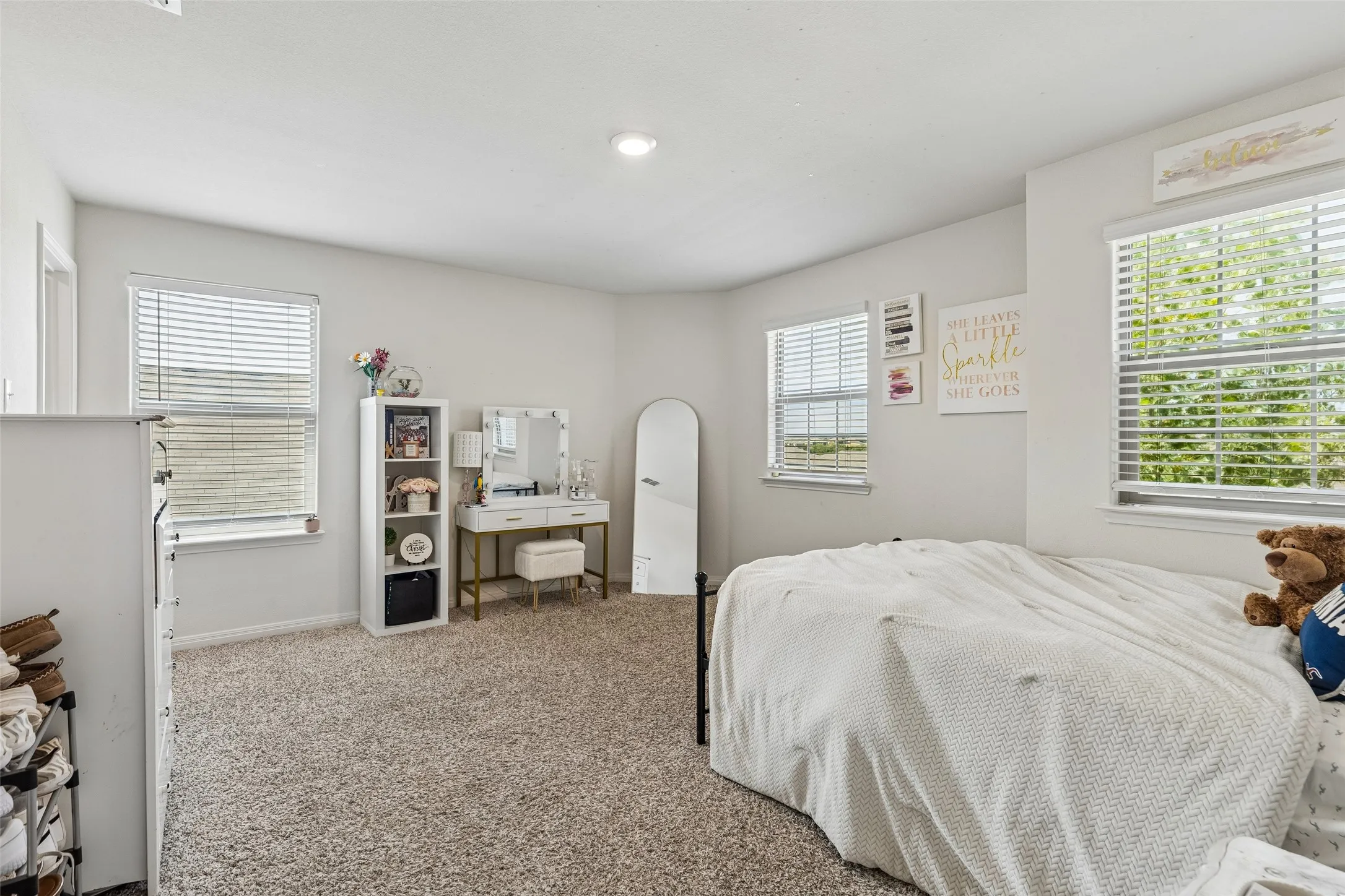 Single Family Residence For Sale in Wise County , 148 Bandana Circle, Newark, Texas 76071, 5 Bedroom, 3 Bathroom, 2 Garage spaces, 2,700 Sqft, built in 2020, mls#21342386, Real Estate Agent in Newark, Homes For Sale in Wise county, Homes For Sale in Newark, Realtor in Newark Texas, Real Estate Brokerage Independent Realty Texas, Luminita Cordes Realtor