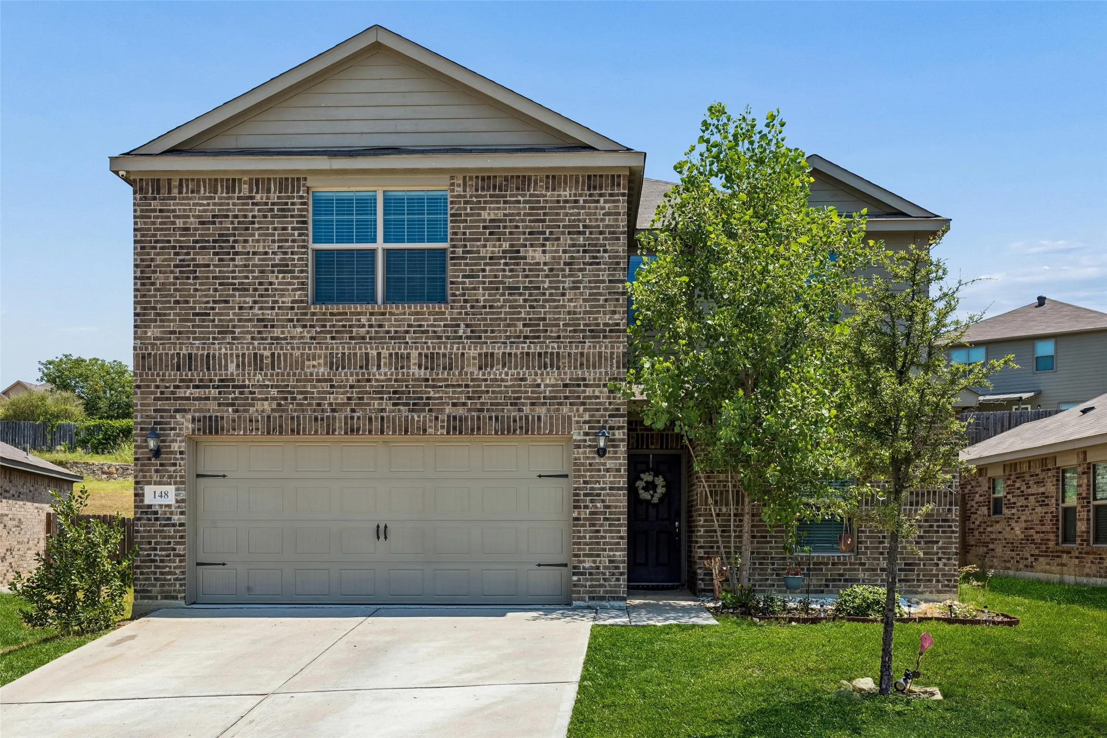 Single Family Residence For Sale in Wise County , 148 Bandana Circle, Newark, Texas 76071, 5 Bedroom, 3 Bathroom, 2 Garage spaces, 2,700 Sqft, built in 2020, mls#21342386, Real Estate Agent in Newark, Homes For Sale in Wise county, Homes For Sale in Newark, Realtor in Newark Texas, Real Estate Brokerage Independent Realty Texas, Luminita Cordes Realtor