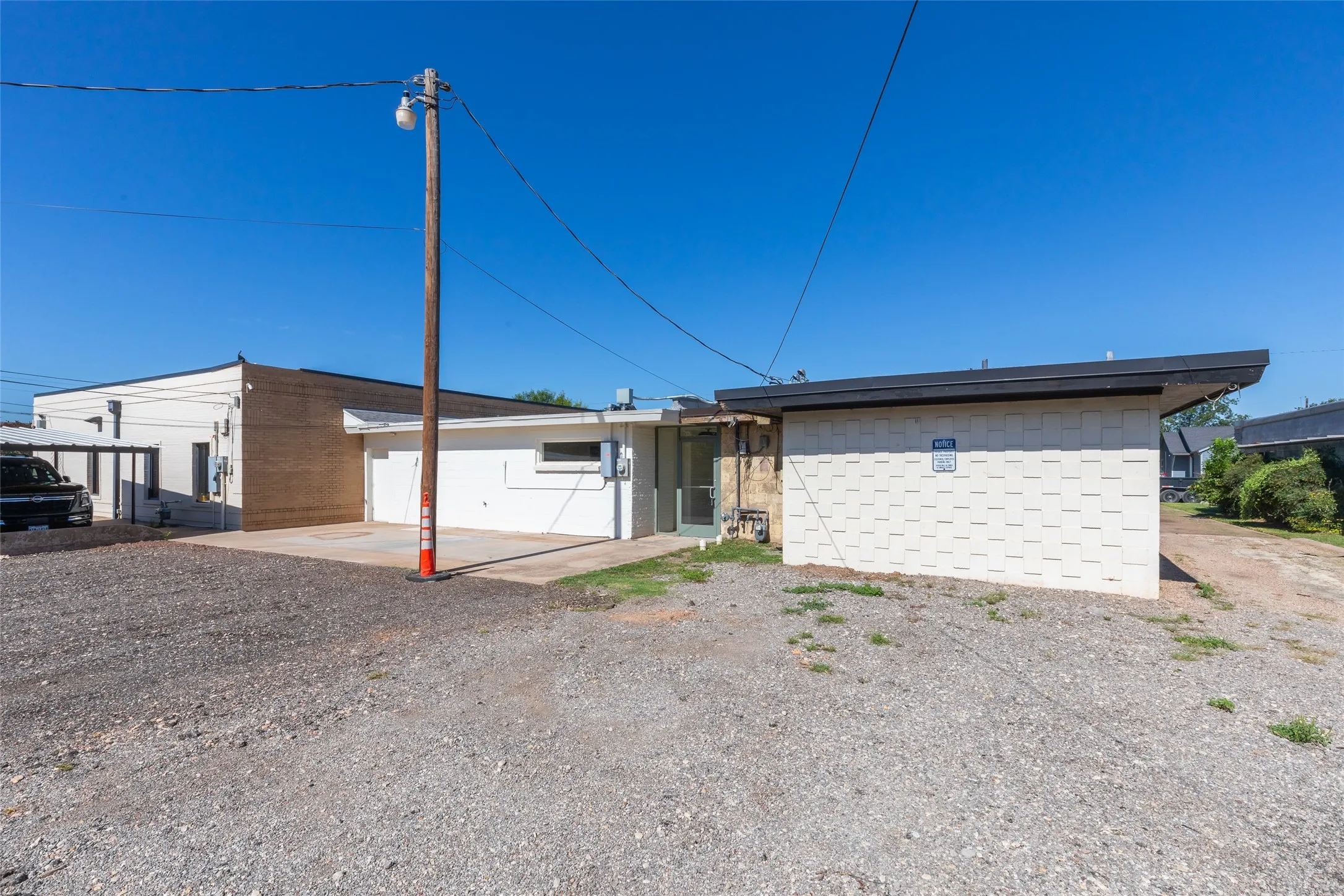 Office For Sale in Taylor County , 1311 Hickory Street, Abilene, Texas 79601, 0, 0, Garage spaces, 0 Sqft, built in 1956, mls#21327910, Real Estate Agent in Abilene, Homes For Sale in Taylor county, Homes For Sale in Abilene, Realtor in Abilene Texas, Real Estate Brokerage Independent Realty Texas, Luminita Cordes Realtor