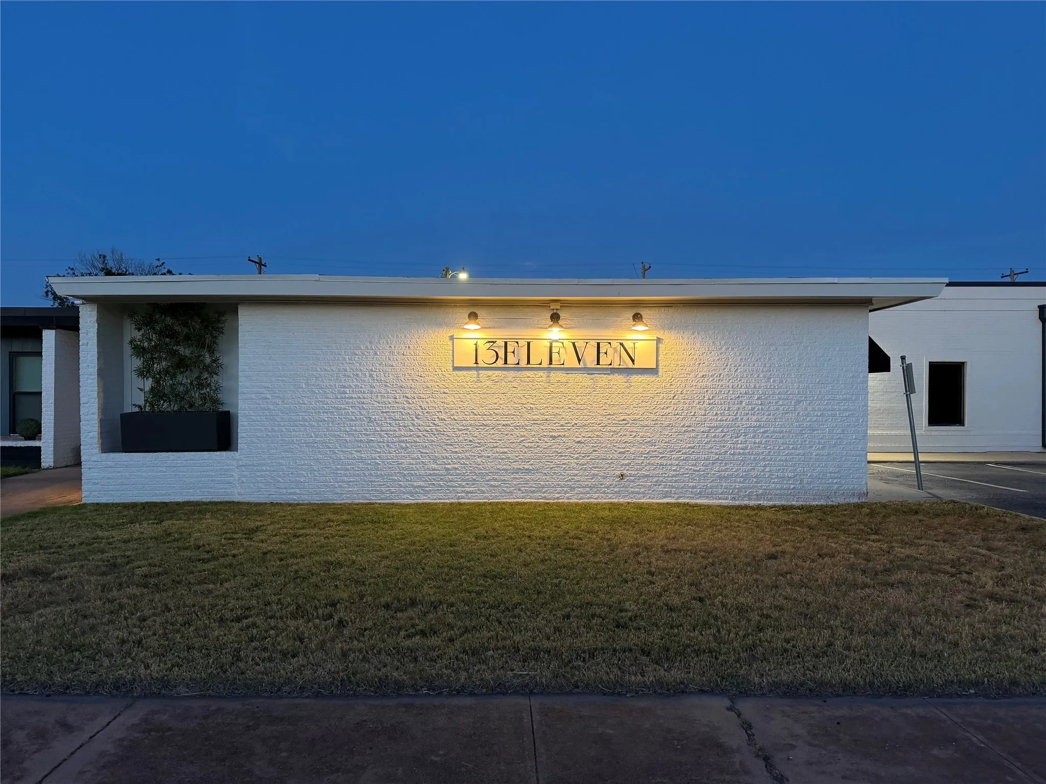 Office For Sale in Taylor County , 1311 Hickory Street, Abilene, Texas 79601, 0, 0, Garage spaces, 0 Sqft, built in 1956, mls#21327910, Real Estate Agent in Abilene, Homes For Sale in Taylor county, Homes For Sale in Abilene, Realtor in Abilene Texas, Real Estate Brokerage Independent Realty Texas, Luminita Cordes Realtor