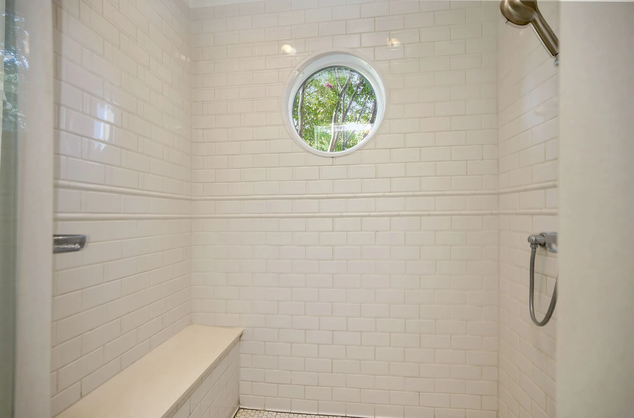 Single Family Residence For Sale in Dallas County , 934 Mapleleaf Lane, Coppell, Texas 75019, 3 Bedroom, 2 Bathroom, Garage spaces, 1,389 Sqft, built in 1983, Price $354,950, mls#21344384, Real Estate Agent in Coppell, Homes For Sale in Dallas county, Homes For Sale in Coppell, Realtor in Coppell Texas, Real Estate Brokerage Independent Realty Texas, Luminita Cordes Realtor