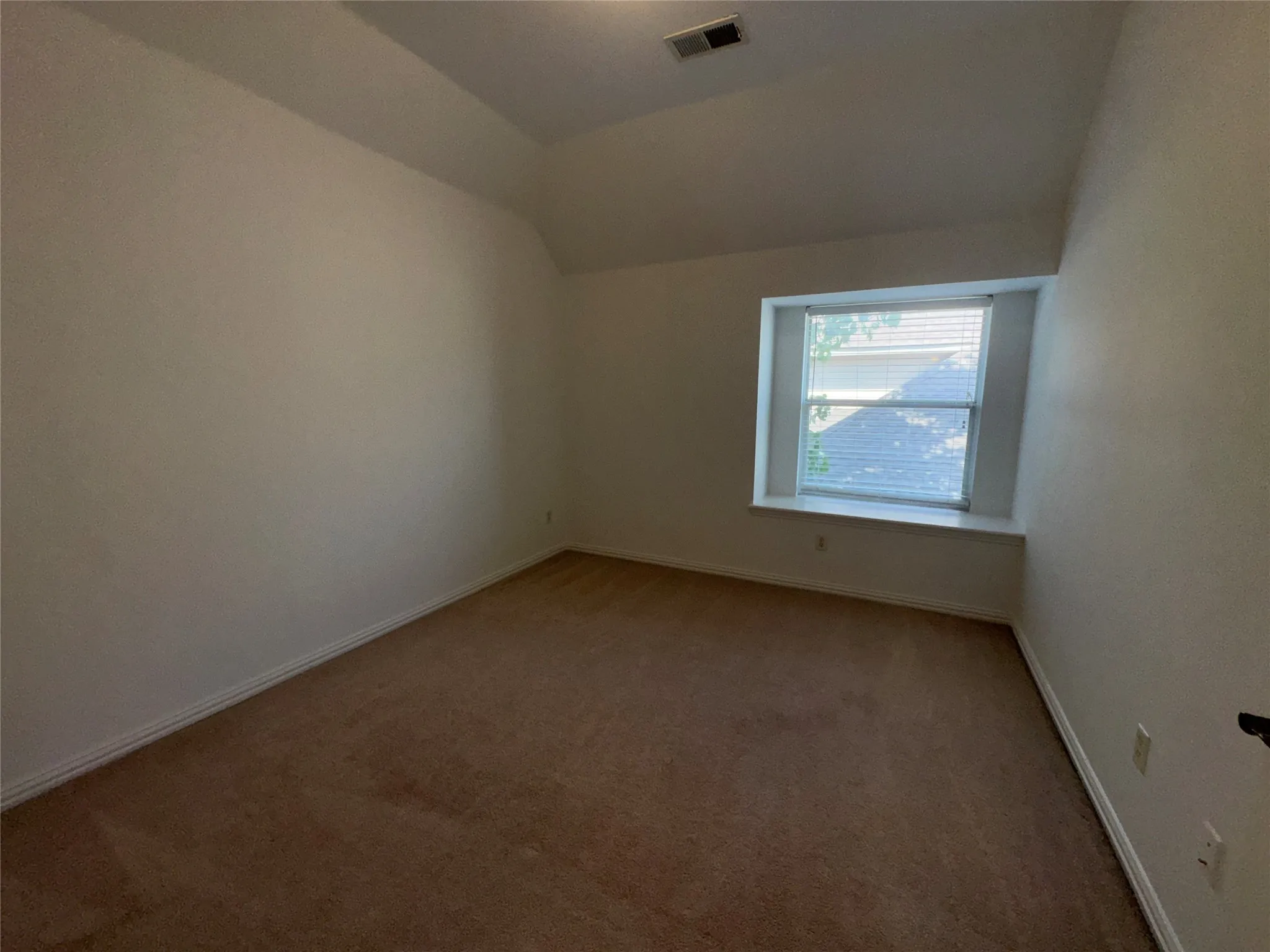 Single Family Residence For Rent in Collin County , 1913 Lawnview Drive, Mc Kinney, Texas 75072, 4 Bedroom, 3 Bathroom, 2 Garage spaces, 3,159 Sqft, built in 2006, mls#21344605, Real Estate Agent in Mc Kinney, Homes For Rent in Collin county, Homes For Rent in Mc Kinney, Realtor in Mc Kinney Texas, Real Estate Brokerage Independent Realty Texas, Luminita Cordes Realtor