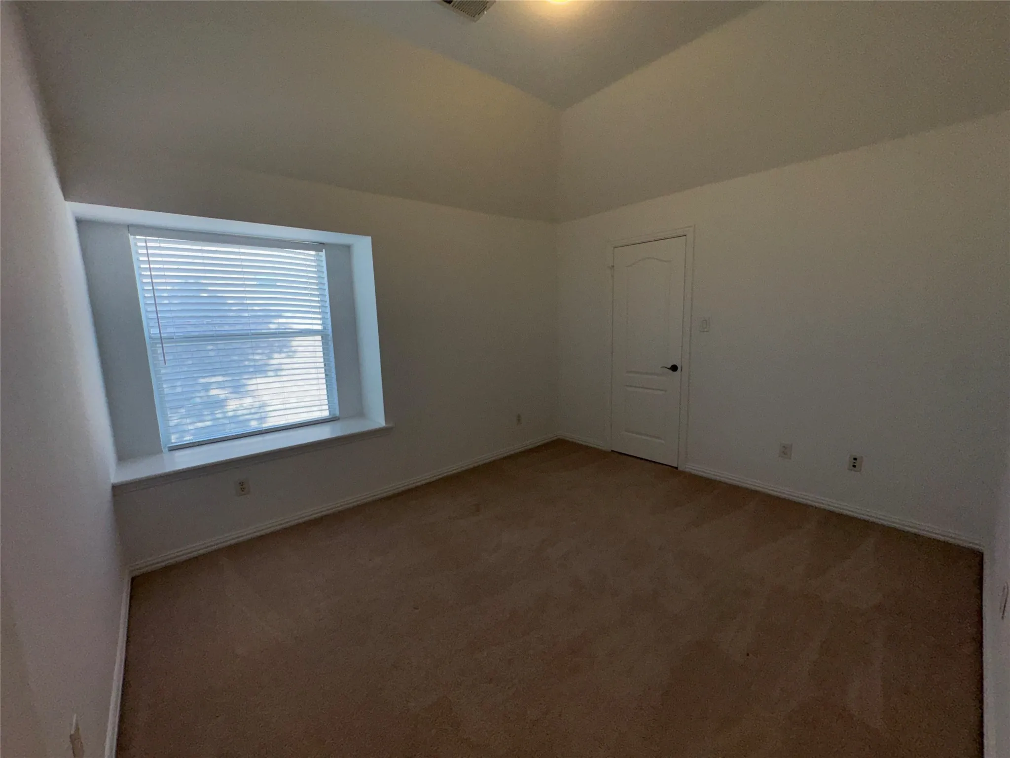 Single Family Residence For Rent in Collin County , 1913 Lawnview Drive, Mc Kinney, Texas 75072, 4 Bedroom, 3 Bathroom, 2 Garage spaces, 3,159 Sqft, built in 2006, mls#21344605, Real Estate Agent in Mc Kinney, Homes For Rent in Collin county, Homes For Rent in Mc Kinney, Realtor in Mc Kinney Texas, Real Estate Brokerage Independent Realty Texas, Luminita Cordes Realtor