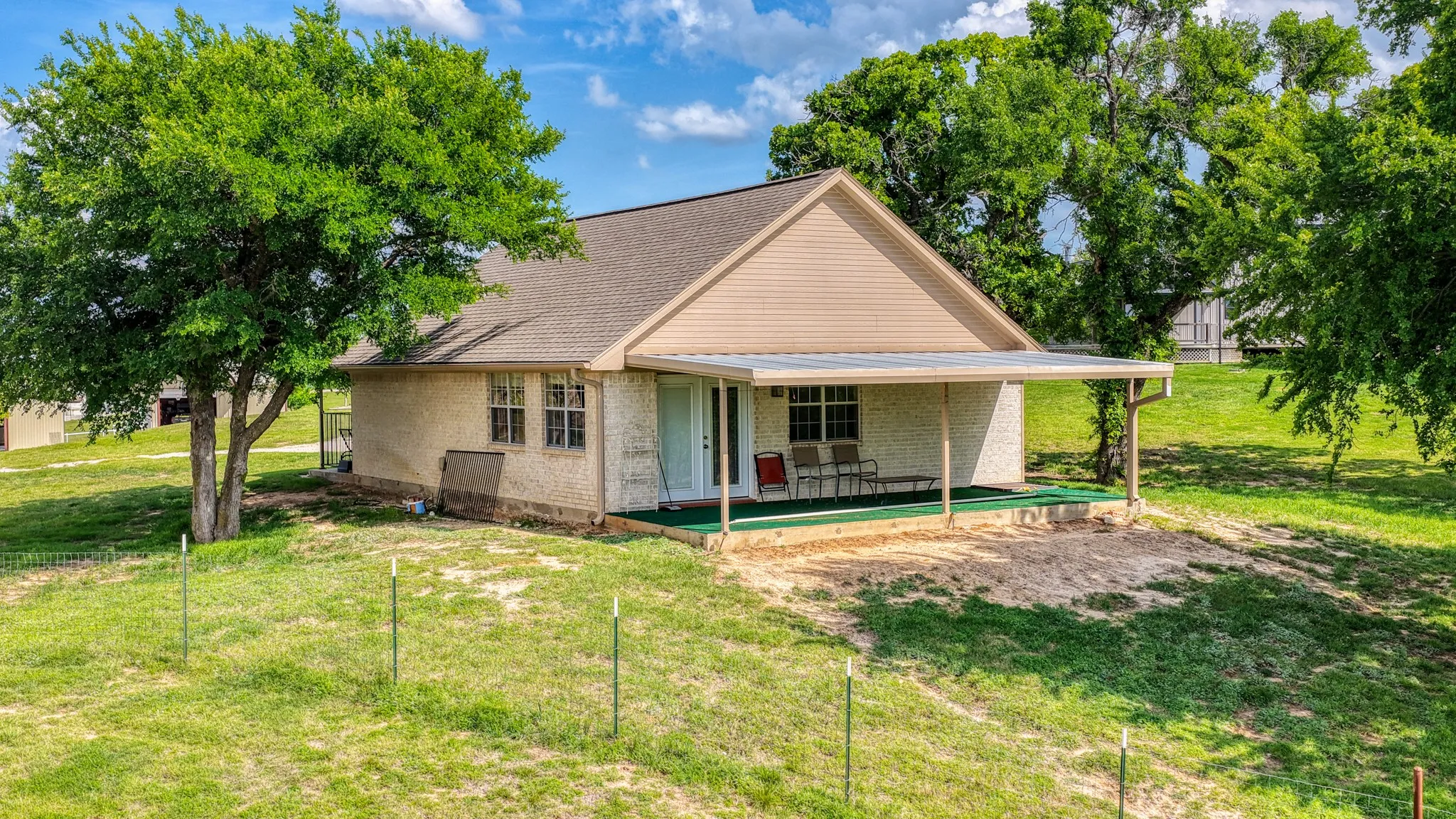 Farm For Sale in Wise County , 303 Private Road 3365, Boyd, Texas 76023, 19 Bedroom, 12 Bathroom, 4 Garage spaces, 13,071 Sqft, built in 2000, Price $2,775,000, mls#21344431, Real Estate Agent in Boyd, Homes For Sale in Wise county, Homes For Sale in Boyd, Realtor in Boyd Texas, Real Estate Brokerage Independent Realty Texas, Luminita Cordes Realtor