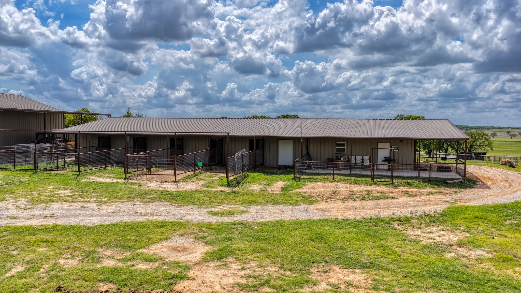 Farm For Sale in Wise County , 303 Private Road 3365, Boyd, Texas 76023, 19 Bedroom, 12 Bathroom, 4 Garage spaces, 13,071 Sqft, built in 2000, Price $2,775,000, mls#21344431, Real Estate Agent in Boyd, Homes For Sale in Wise county, Homes For Sale in Boyd, Realtor in Boyd Texas, Real Estate Brokerage Independent Realty Texas, Luminita Cordes Realtor