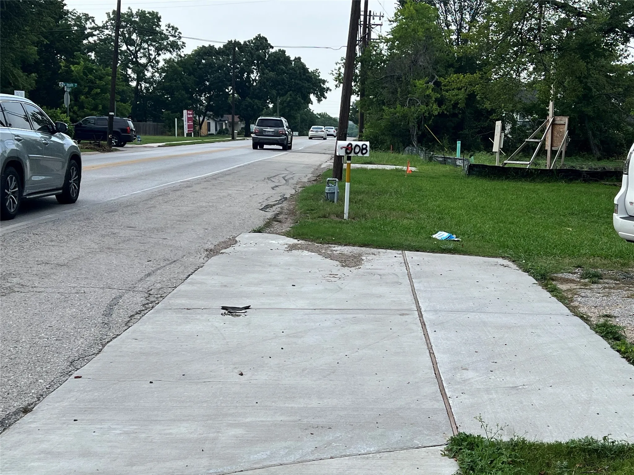 Unimproved Land For Sale in Rockwall County , 808 N Goliad Street, Rockwall, Texas 75087, 0, 0, Garage spaces, 0 Sqft, built in 1950, Price $399,900, mls#21336373, Real Estate Agent in Rockwall, Homes For Sale in Rockwall county, Homes For Sale in Rockwall, Realtor in Rockwall Texas, Real Estate Brokerage Independent Realty Texas, Luminita Cordes Realtor