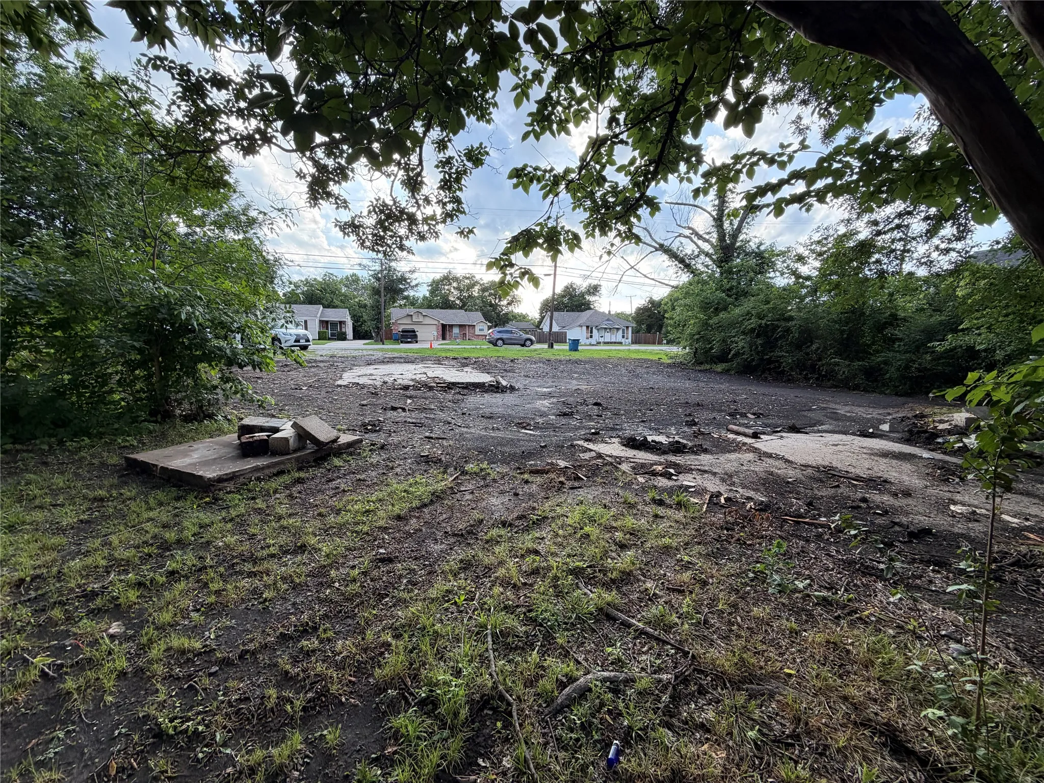 Unimproved Land For Sale in Rockwall County , 808 N Goliad Street, Rockwall, Texas 75087, 0, 0, Garage spaces, 0 Sqft, built in 1950, Price $399,900, mls#21336373, Real Estate Agent in Rockwall, Homes For Sale in Rockwall county, Homes For Sale in Rockwall, Realtor in Rockwall Texas, Real Estate Brokerage Independent Realty Texas, Luminita Cordes Realtor
