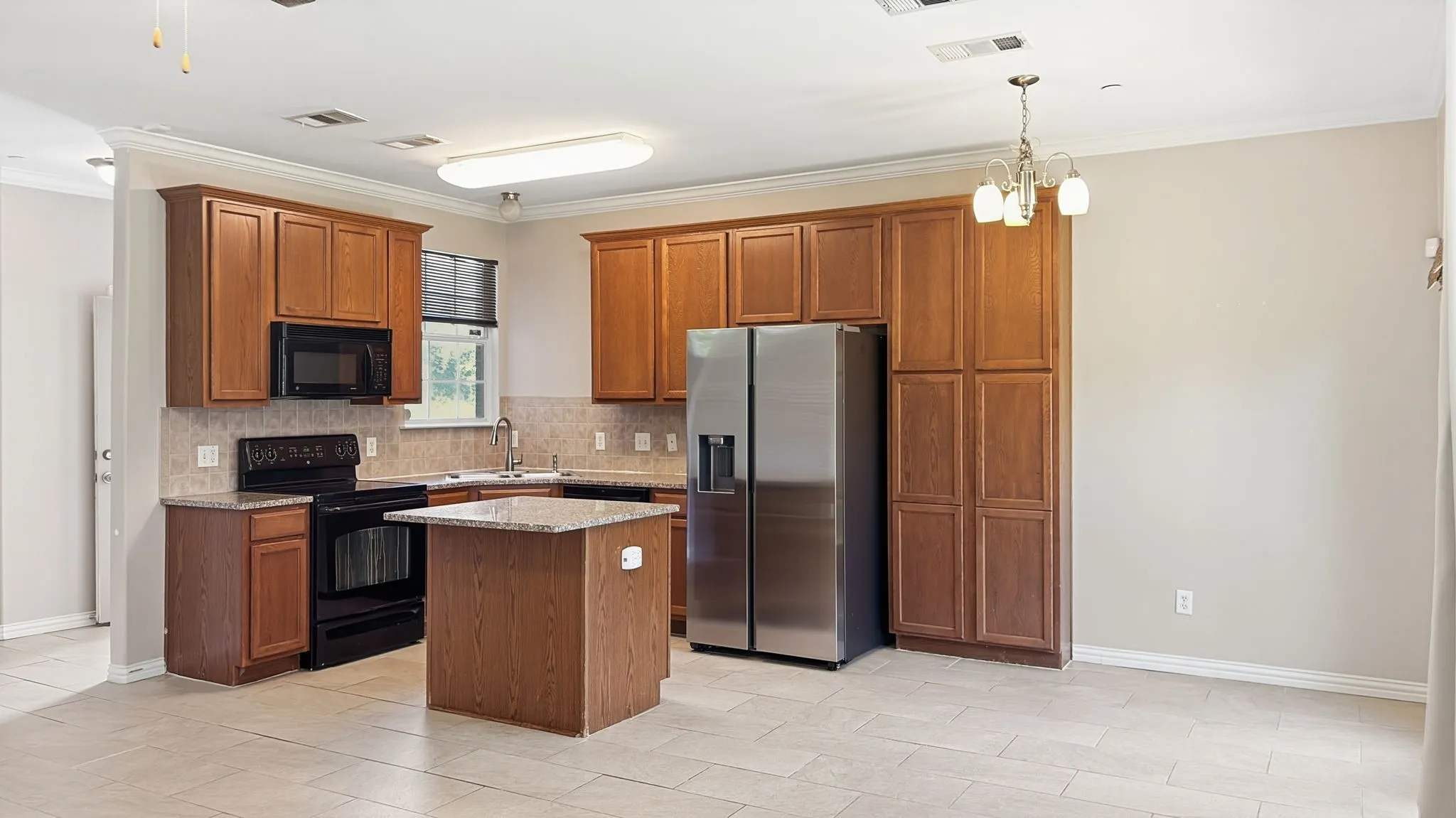 Townhouse For Rent in Dallas County , 1247 Bethel School Court, Coppell, Texas 75019, 3 Bedroom, 3 Bathroom, 2 Garage spaces, 1,502 Sqft, built in 2006, mls#21344629, Real Estate Agent in Coppell, Homes For Rent in Dallas county, Homes For Rent in Coppell, Realtor in Coppell Texas, Real Estate Brokerage Independent Realty Texas, Luminita Cordes Realtor