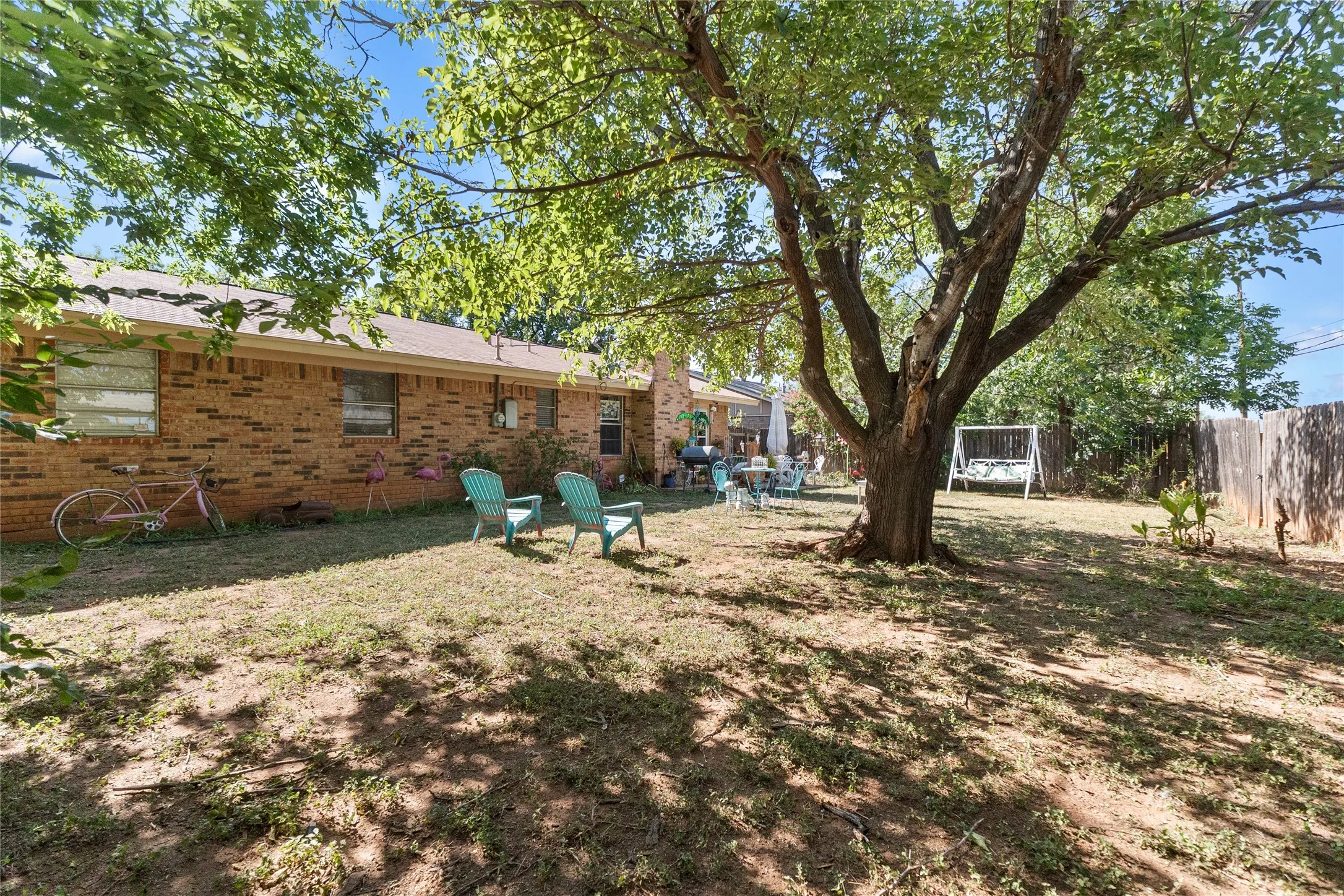 Single Family Residence For Sale in Taylor County , 2119 Minter, Abilene, Texas 79603, 3 Bedroom, 2 Bathroom, 2 Garage spaces, 1,520 Sqft, built in 1972, mls#21344630, Real Estate Agent in Abilene, Homes For Sale in Taylor county, Homes For Sale in Abilene, Realtor in Abilene Texas, Real Estate Brokerage Independent Realty Texas, Luminita Cordes Realtor