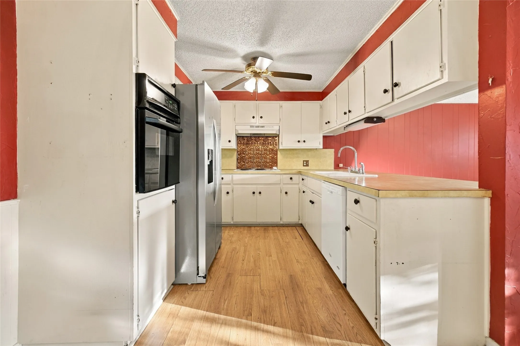 Single Family Residence For Sale in Taylor County , 2119 Minter, Abilene, Texas 79603, 3 Bedroom, 2 Bathroom, 2 Garage spaces, 1,520 Sqft, built in 1972, mls#21344630, Real Estate Agent in Abilene, Homes For Sale in Taylor county, Homes For Sale in Abilene, Realtor in Abilene Texas, Real Estate Brokerage Independent Realty Texas, Luminita Cordes Realtor
