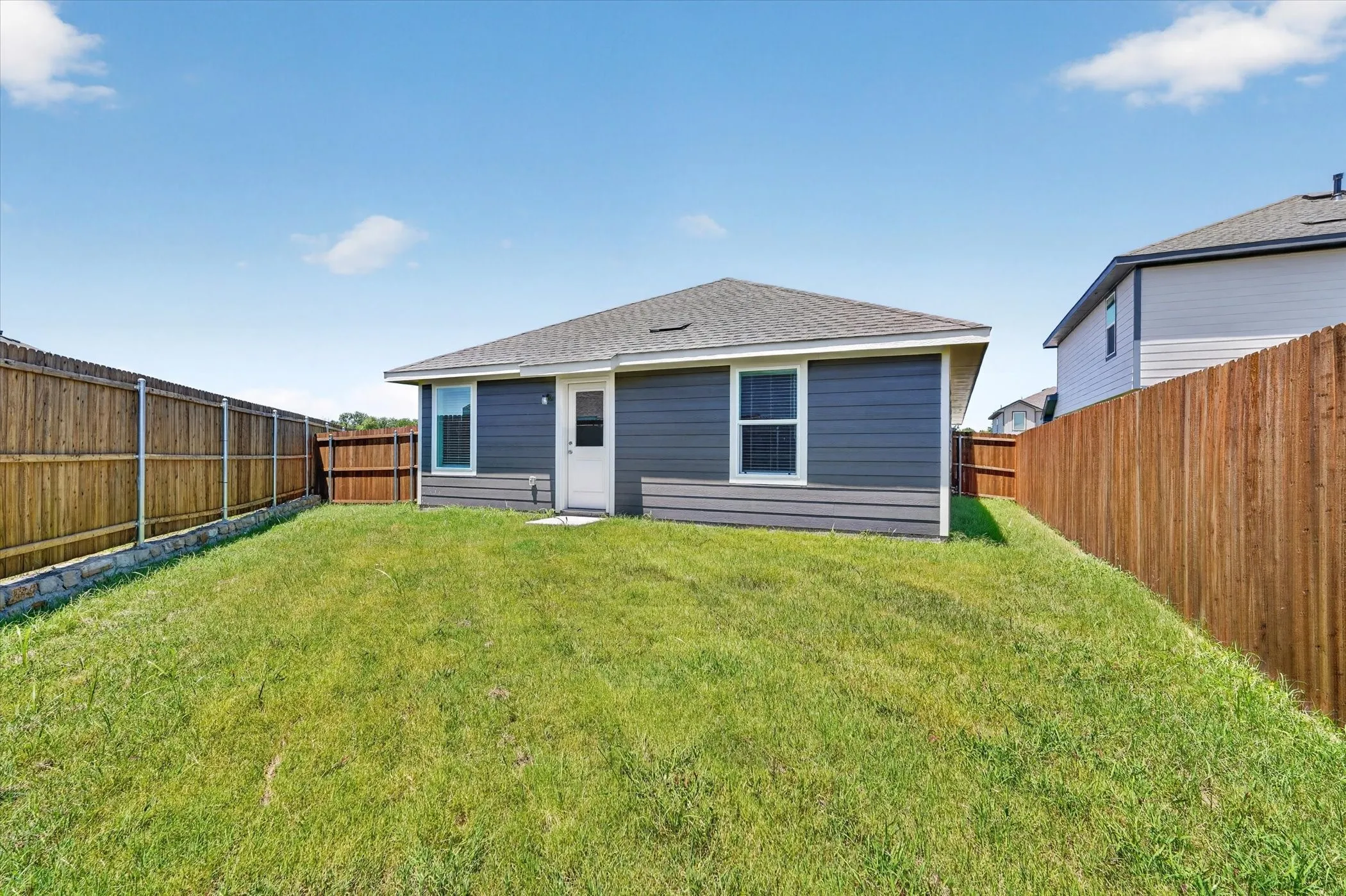 Single Family Residence For Rent in Hunt County , 1128 Northfield Drive, Josephine, Texas 75135, 3 Bedroom, 2 Bathroom, 2 Garage spaces, 1,434 Sqft, built in 2026, mls#21344633, Real Estate Agent in Josephine, Homes For Rent in Hunt county, Homes For Rent in Josephine, Realtor in Josephine Texas, Real Estate Brokerage Independent Realty Texas, Luminita Cordes Realtor