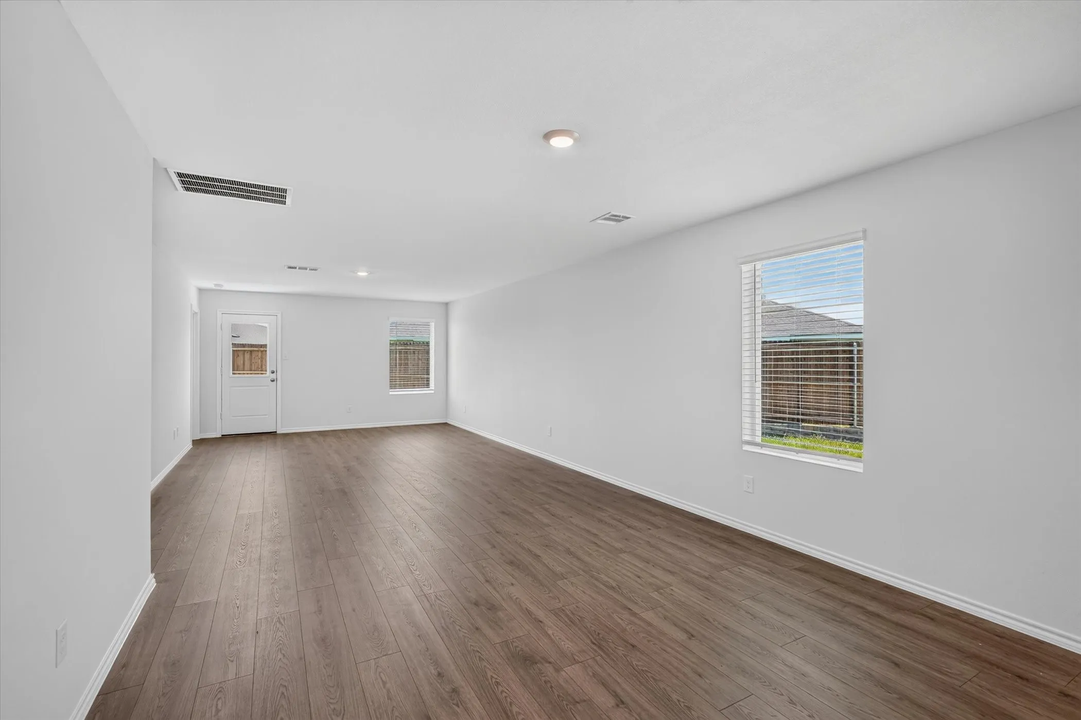 Single Family Residence For Rent in Hunt County , 1128 Northfield Drive, Josephine, Texas 75135, 3 Bedroom, 2 Bathroom, 2 Garage spaces, 1,434 Sqft, built in 2026, mls#21344633, Real Estate Agent in Josephine, Homes For Rent in Hunt county, Homes For Rent in Josephine, Realtor in Josephine Texas, Real Estate Brokerage Independent Realty Texas, Luminita Cordes Realtor