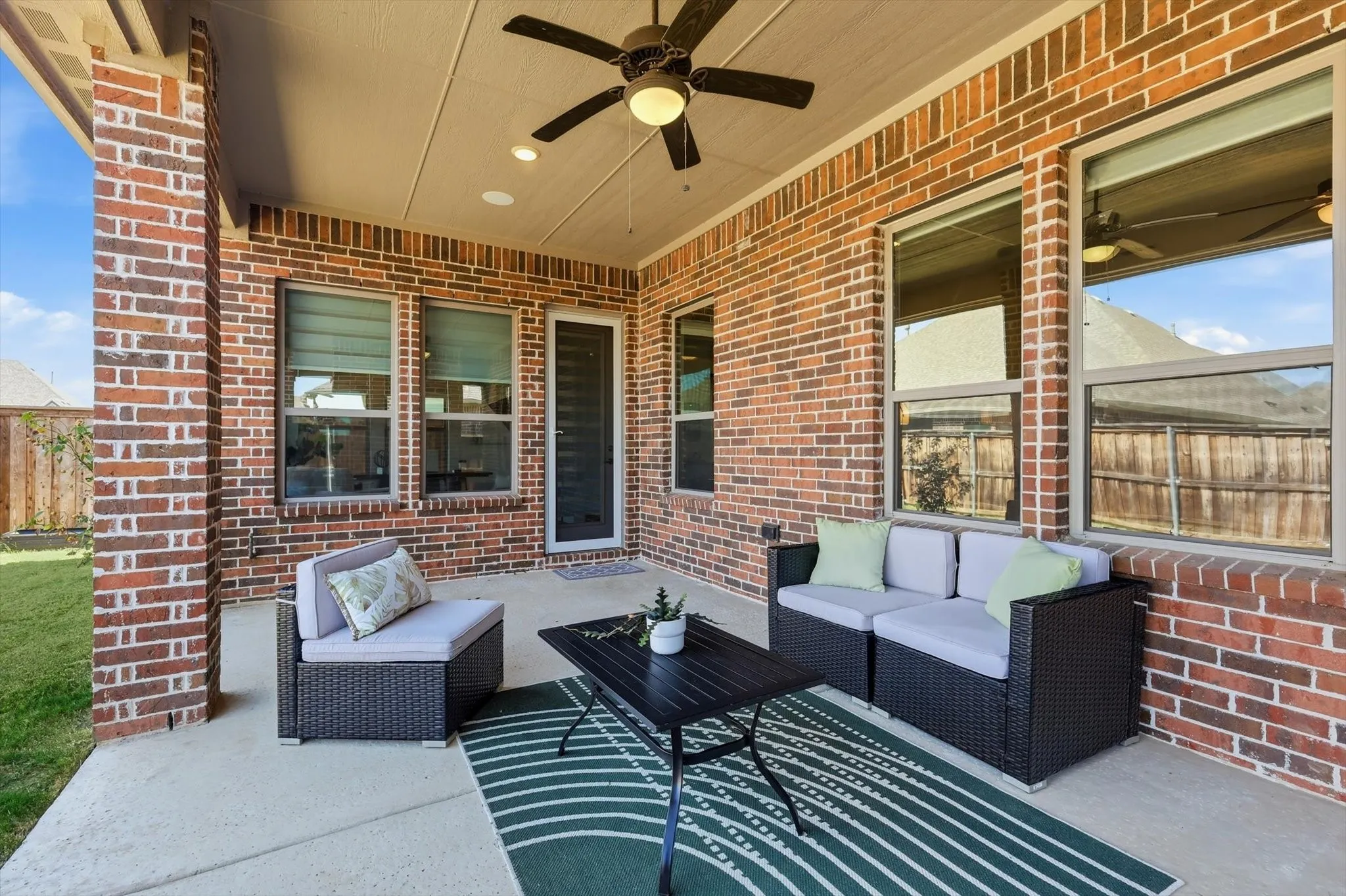 Single Family Residence For Sale in Denton County , 7609 Haddington, The Colony, Texas 75056, 2 Bedroom, 2 Bathroom, 2 Garage spaces, 2,022 Sqft, built in 2018, mls#21343372, Real Estate Agent in The Colony, Homes For Sale in Denton county, Homes For Sale in The Colony, Realtor in The Colony Texas, Real Estate Brokerage Independent Realty Texas, Luminita Cordes Realtor