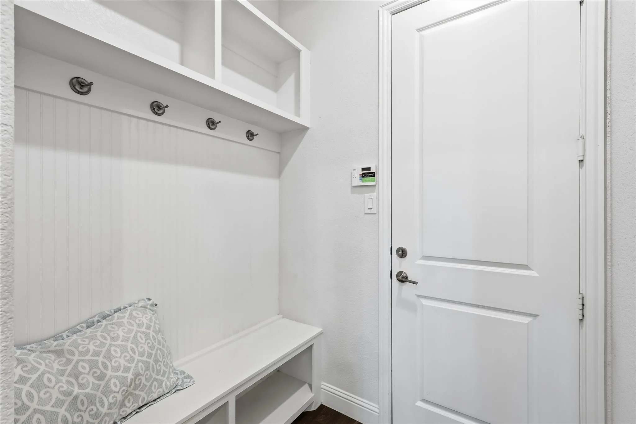 Single Family Residence For Sale in Denton County , 7609 Haddington, The Colony, Texas 75056, 2 Bedroom, 2 Bathroom, 2 Garage spaces, 2,022 Sqft, built in 2018, mls#21343372, Real Estate Agent in The Colony, Homes For Sale in Denton county, Homes For Sale in The Colony, Realtor in The Colony Texas, Real Estate Brokerage Independent Realty Texas, Luminita Cordes Realtor