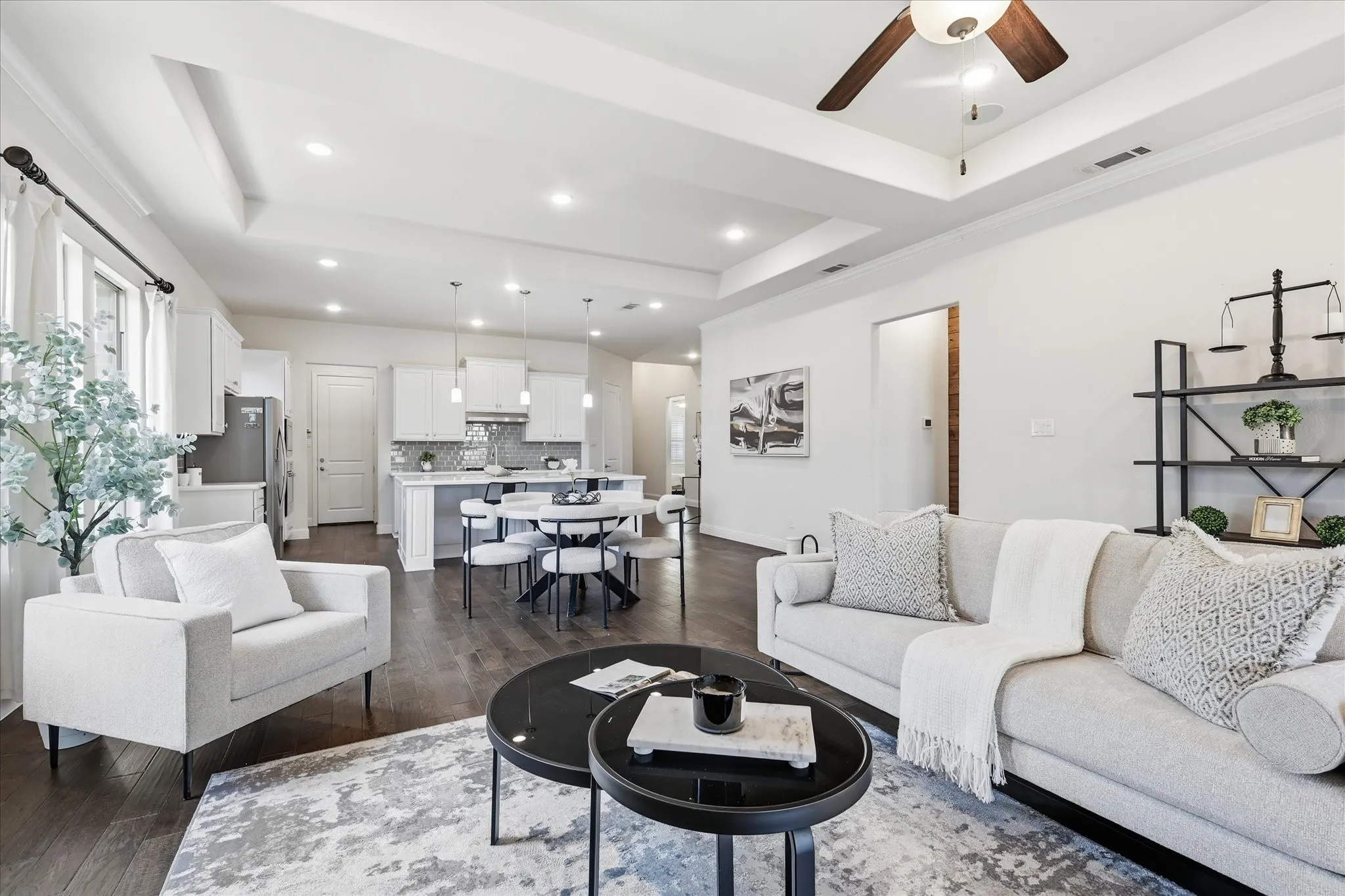 Single Family Residence For Sale in Denton County , 7609 Haddington, The Colony, Texas 75056, 2 Bedroom, 2 Bathroom, 2 Garage spaces, 2,022 Sqft, built in 2018, mls#21343372, Real Estate Agent in The Colony, Homes For Sale in Denton county, Homes For Sale in The Colony, Realtor in The Colony Texas, Real Estate Brokerage Independent Realty Texas, Luminita Cordes Realtor