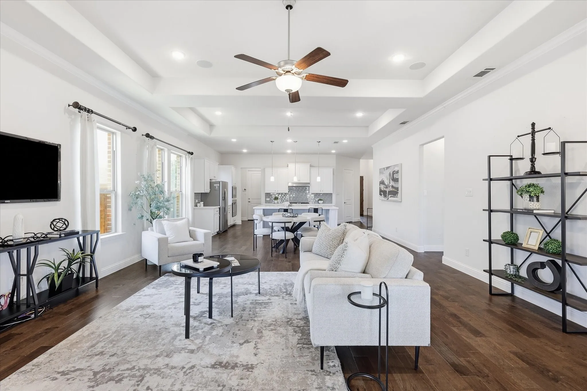 Single Family Residence For Sale in Denton County , 7609 Haddington, The Colony, Texas 75056, 2 Bedroom, 2 Bathroom, 2 Garage spaces, 2,022 Sqft, built in 2018, mls#21343372, Real Estate Agent in The Colony, Homes For Sale in Denton county, Homes For Sale in The Colony, Realtor in The Colony Texas, Real Estate Brokerage Independent Realty Texas, Luminita Cordes Realtor