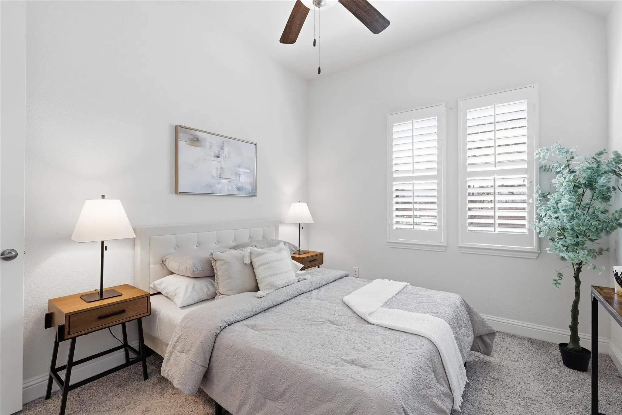 Single Family Residence For Sale in Denton County , 7609 Haddington, The Colony, Texas 75056, 2 Bedroom, 2 Bathroom, 2 Garage spaces, 2,022 Sqft, built in 2018, mls#21343372, Real Estate Agent in The Colony, Homes For Sale in Denton county, Homes For Sale in The Colony, Realtor in The Colony Texas, Real Estate Brokerage Independent Realty Texas, Luminita Cordes Realtor