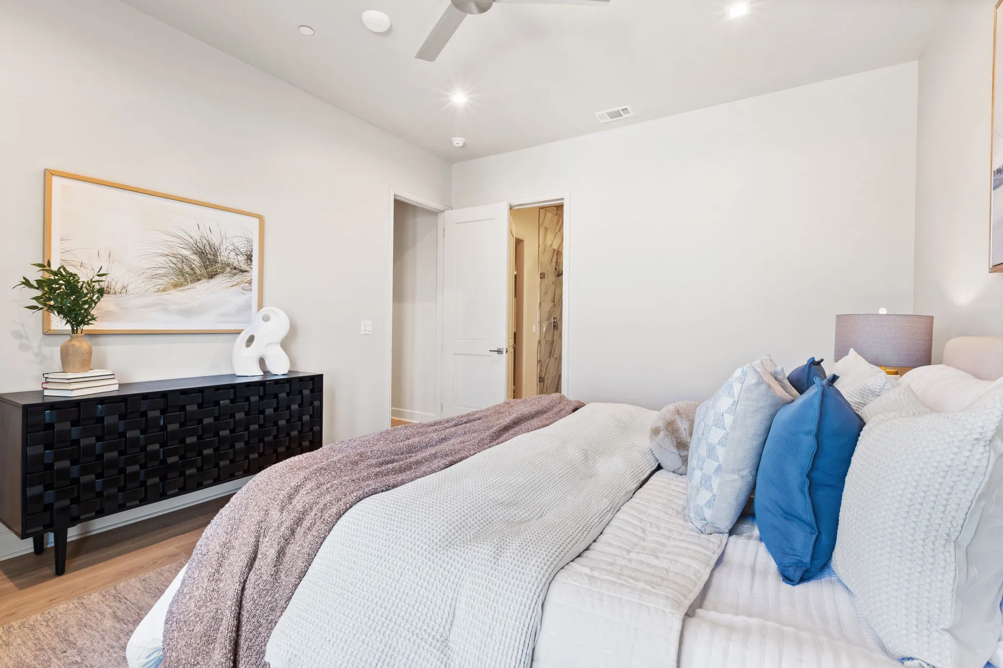 Condominium For Sale in Dallas County , 1900 S Ervay Street 414, Dallas, Texas 75215, 2 Bedrooms, 3 Bathrooms, 2 Garage spaces, 1,491 Sqft, built in 2026, Price $535,000, mls#21344559, Real Estate Agent in Dallas, Homes For Sale in Dallas county, Homes For Sale in Dallas, Realtor in Dallas Texas, Real Estate Brokerage Independent Realty Texas, Luminita Cordes Realtor