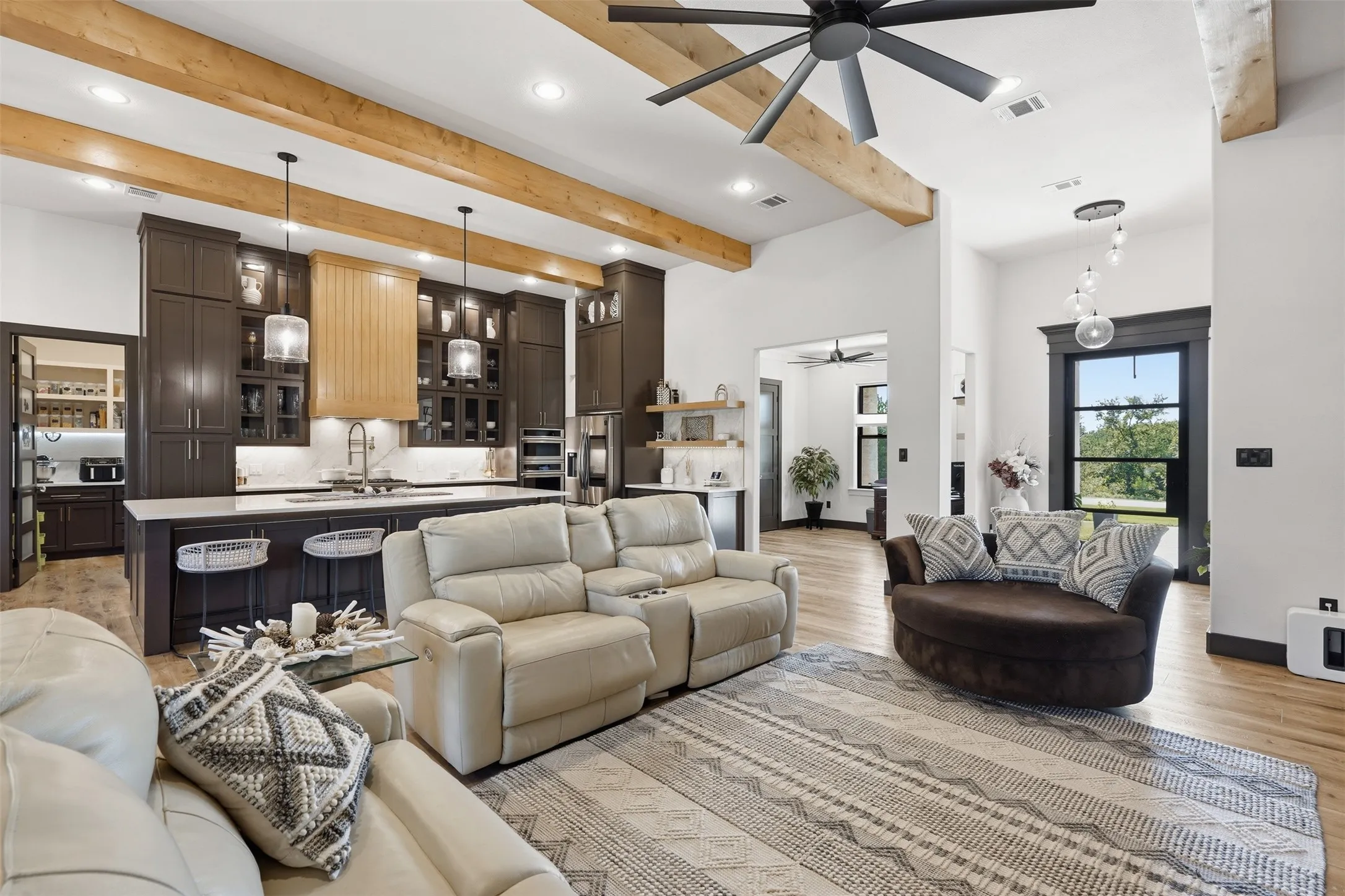 Single Family Residence For Sale in Hood County , 3254 Rio Grande Circle, Cresson, Texas 76035, 3 Bedroom, 3 Bathroom, 3 Garage spaces, 2,936 Sqft, built in 2024, mls#21342234, Real Estate Agent in Cresson, Homes For Sale in Hood county, Homes For Sale in Cresson, Realtor in Cresson Texas, Real Estate Brokerage Independent Realty Texas, Luminita Cordes Realtor