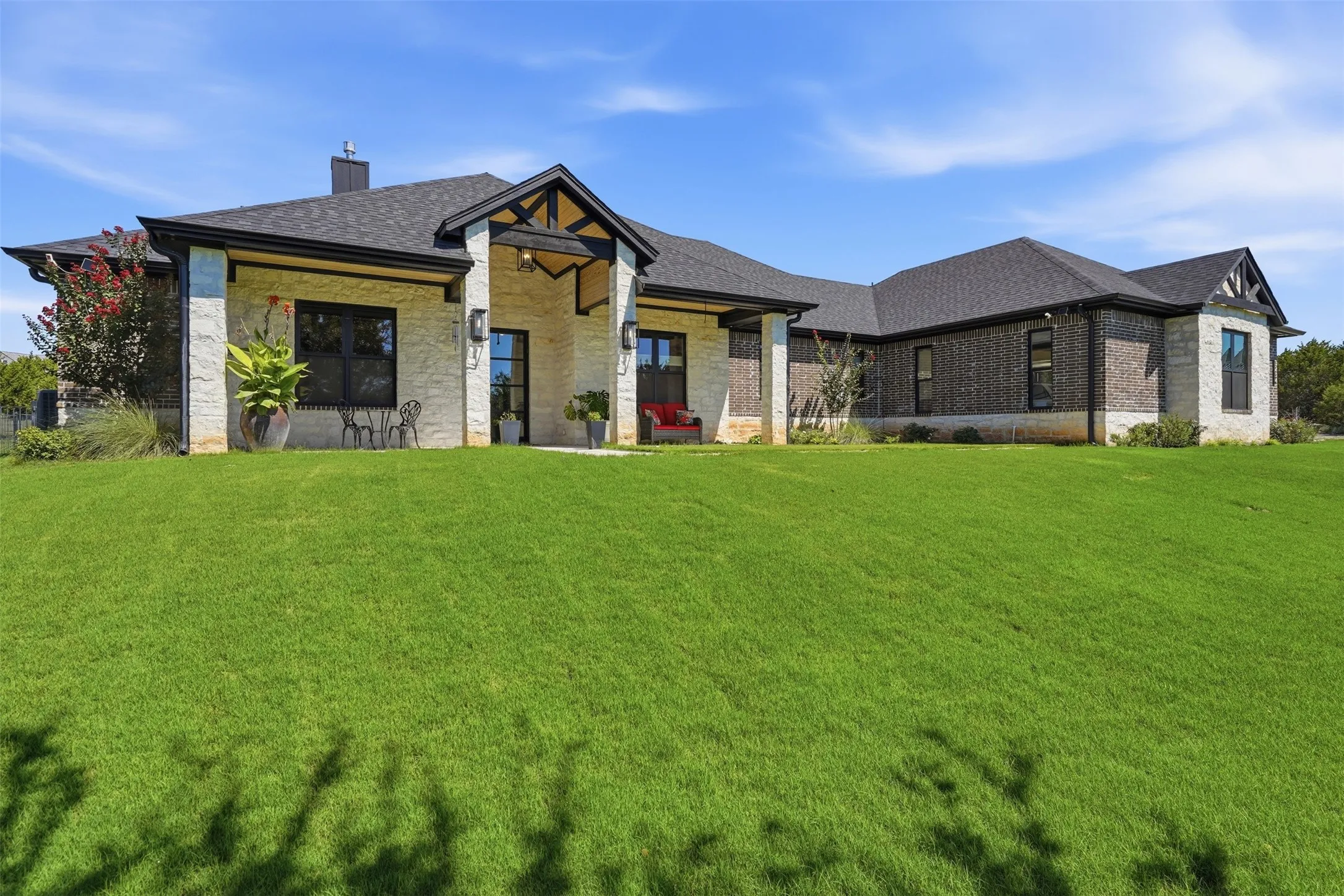 Single Family Residence For Sale in Hood County , 3254 Rio Grande Circle, Cresson, Texas 76035, 3 Bedroom, 3 Bathroom, 3 Garage spaces, 2,936 Sqft, built in 2024, mls#21342234, Real Estate Agent in Cresson, Homes For Sale in Hood county, Homes For Sale in Cresson, Realtor in Cresson Texas, Real Estate Brokerage Independent Realty Texas, Luminita Cordes Realtor
