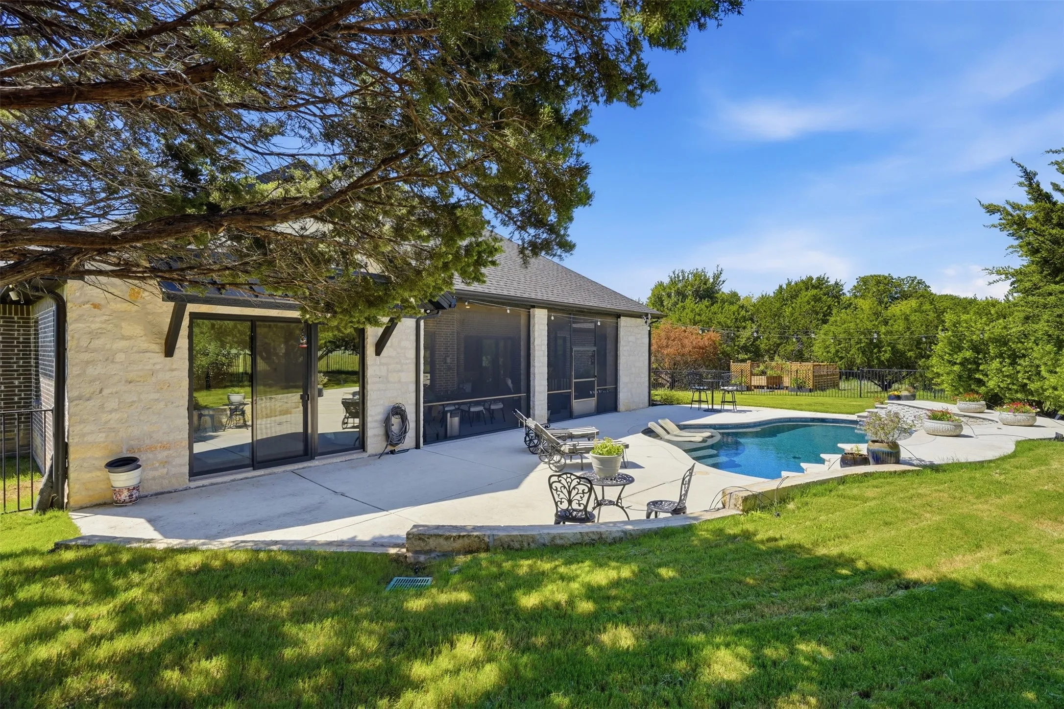 Single Family Residence For Sale in Hood County , 3254 Rio Grande Circle, Cresson, Texas 76035, 3 Bedroom, 3 Bathroom, 3 Garage spaces, 2,936 Sqft, built in 2024, mls#21342234, Real Estate Agent in Cresson, Homes For Sale in Hood county, Homes For Sale in Cresson, Realtor in Cresson Texas, Real Estate Brokerage Independent Realty Texas, Luminita Cordes Realtor