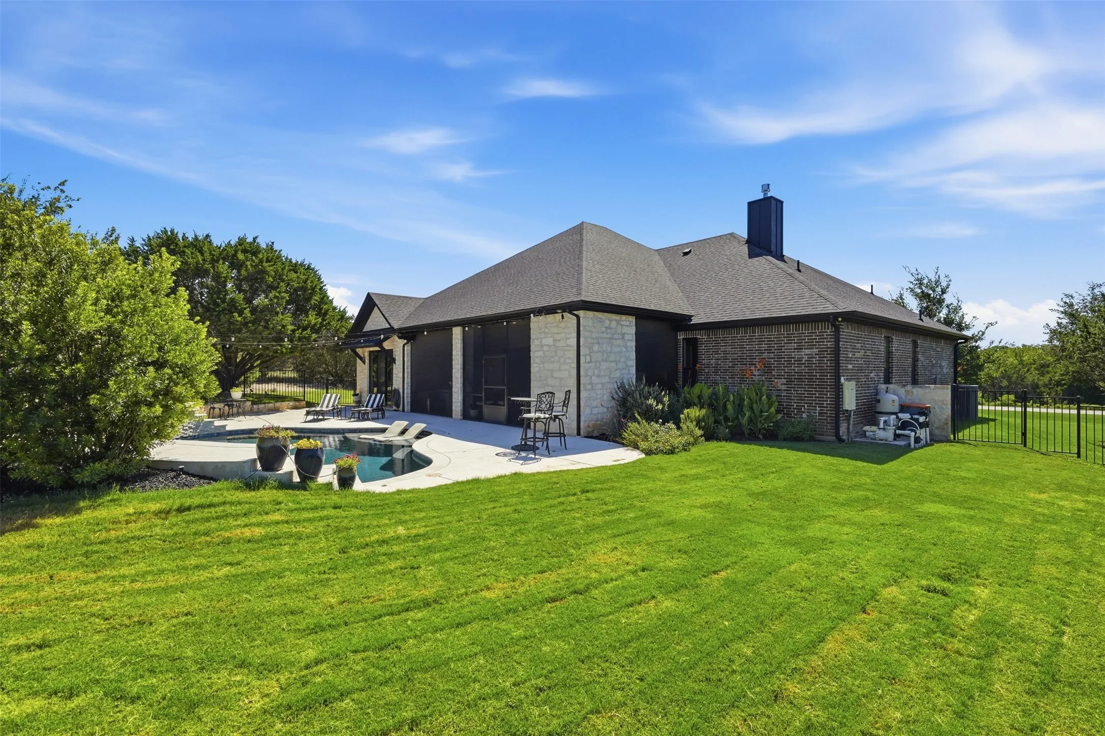 Single Family Residence For Sale in Hood County , 3254 Rio Grande Circle, Cresson, Texas 76035, 3 Bedroom, 3 Bathroom, 3 Garage spaces, 2,936 Sqft, built in 2024, mls#21342234, Real Estate Agent in Cresson, Homes For Sale in Hood county, Homes For Sale in Cresson, Realtor in Cresson Texas, Real Estate Brokerage Independent Realty Texas, Luminita Cordes Realtor