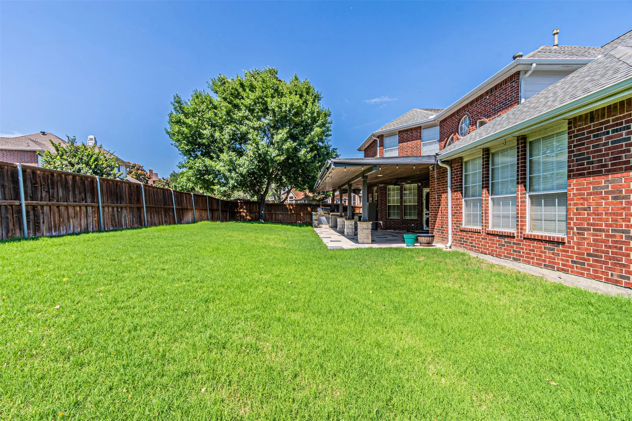 Single Family Residence For Sale in Denton County , 1913 Blue Ridge Drive, Flower Mound, Texas 75028, 4 Bedroom, 4 Bathroom, 2 Garage spaces, 3,783 Sqft, built in 1999, mls#21344640, Real Estate Agent in Flower Mound, Homes For Sale in Denton county, Homes For Sale in Flower Mound, Realtor in Flower Mound Texas, Real Estate Brokerage Independent Realty Texas, Luminita Cordes Realtor