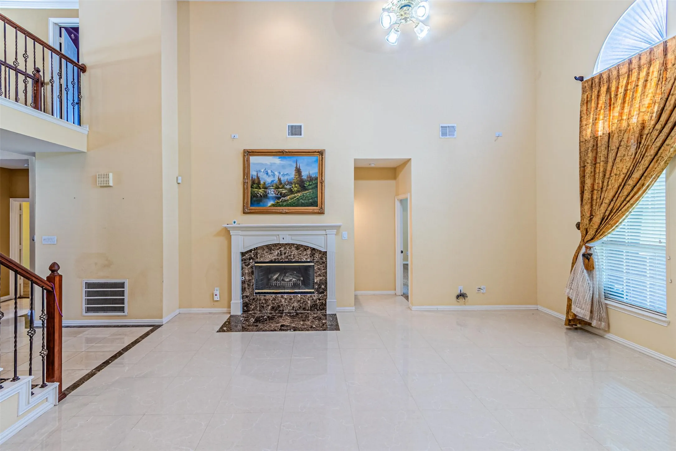 Single Family Residence For Sale in Denton County , 1913 Blue Ridge Drive, Flower Mound, Texas 75028, 4 Bedroom, 4 Bathroom, 2 Garage spaces, 3,783 Sqft, built in 1999, mls#21344640, Real Estate Agent in Flower Mound, Homes For Sale in Denton county, Homes For Sale in Flower Mound, Realtor in Flower Mound Texas, Real Estate Brokerage Independent Realty Texas, Luminita Cordes Realtor