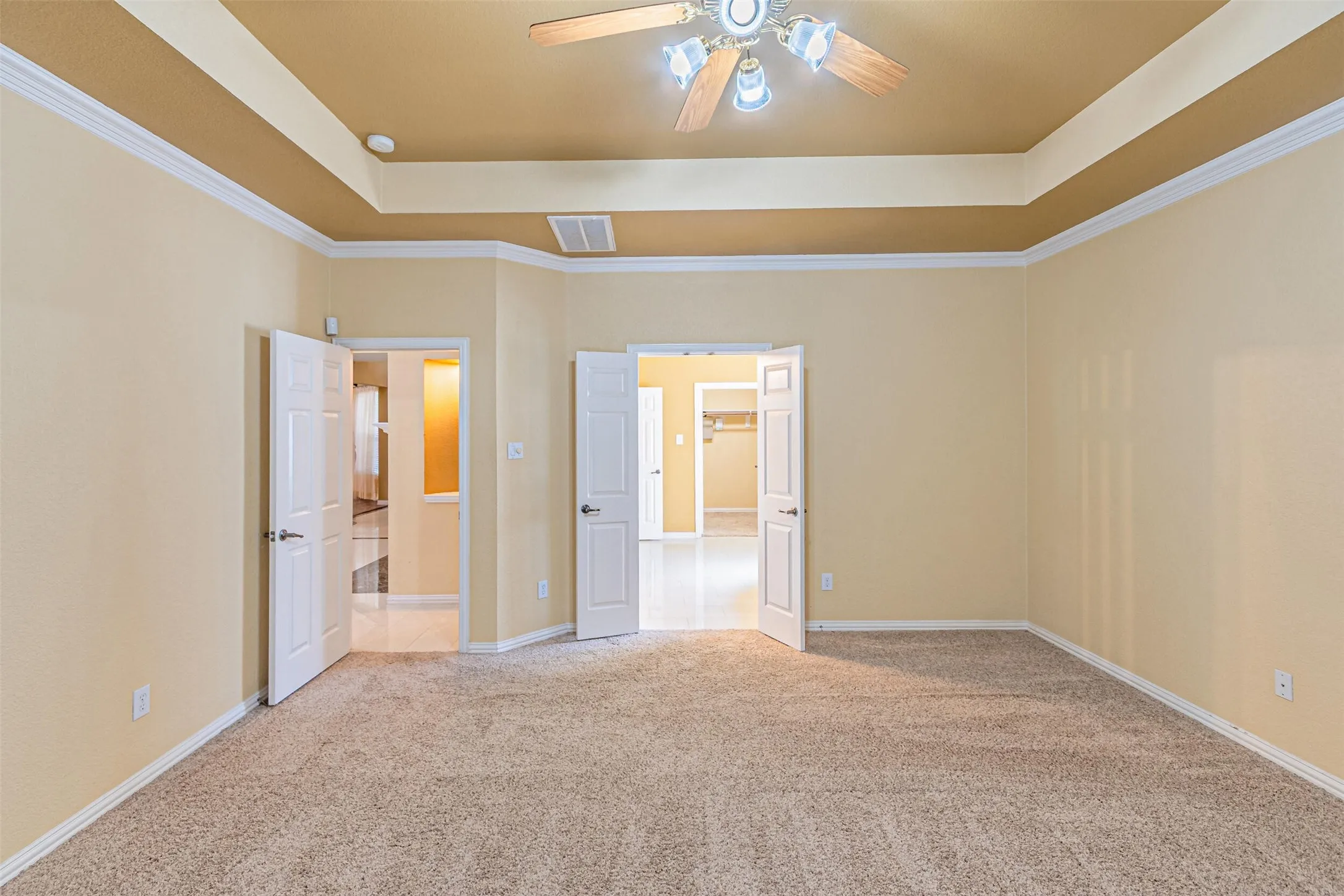 Single Family Residence For Sale in Denton County , 1913 Blue Ridge Drive, Flower Mound, Texas 75028, 4 Bedroom, 4 Bathroom, 2 Garage spaces, 3,783 Sqft, built in 1999, mls#21344640, Real Estate Agent in Flower Mound, Homes For Sale in Denton county, Homes For Sale in Flower Mound, Realtor in Flower Mound Texas, Real Estate Brokerage Independent Realty Texas, Luminita Cordes Realtor