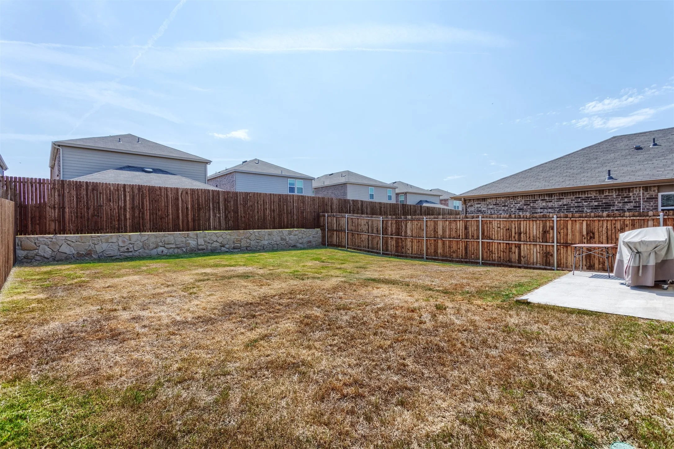 Single Family Residence For Rent in Collin County , 859 Table Rock Street, Princeton, Texas 75407, 4 Bedroom, 3 Bathroom, 2 Garage spaces, 2,183 Sqft, built in 2022, mls#21344357, Real Estate Agent in Princeton, Homes For Rent in Collin county, Homes For Rent in Princeton, Realtor in Princeton Texas, Real Estate Brokerage Independent Realty Texas, Luminita Cordes Realtor