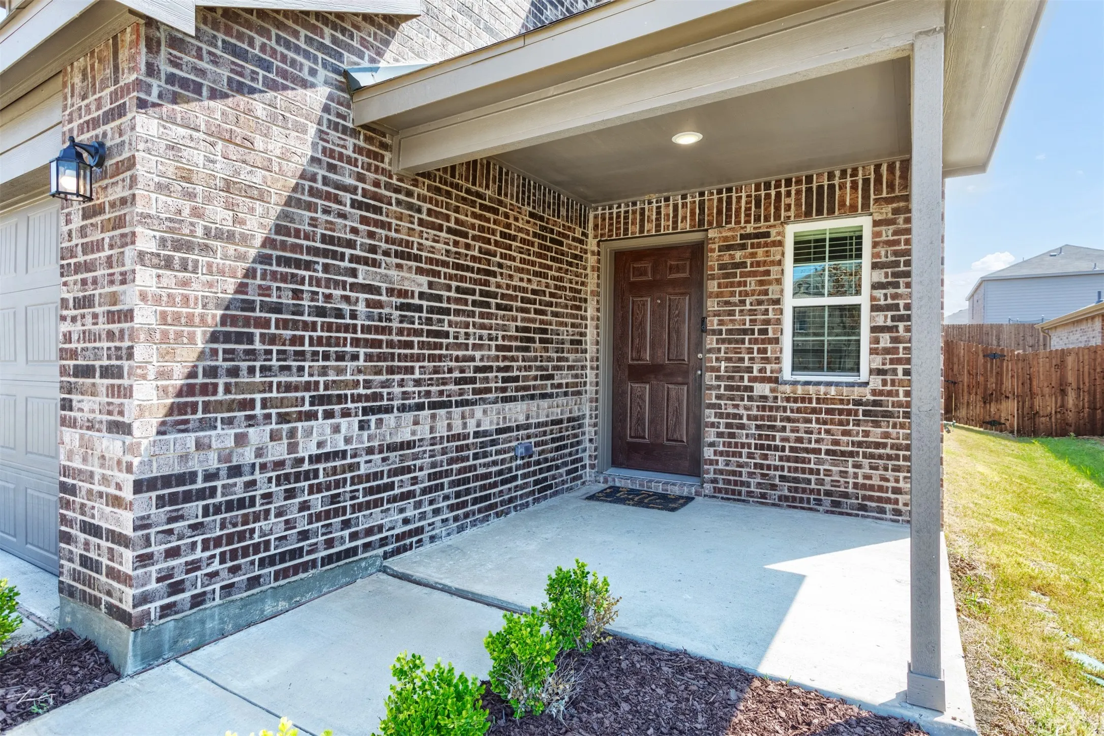 Single Family Residence For Rent in Collin County , 859 Table Rock Street, Princeton, Texas 75407, 4 Bedroom, 3 Bathroom, 2 Garage spaces, 2,183 Sqft, built in 2022, mls#21344357, Real Estate Agent in Princeton, Homes For Rent in Collin county, Homes For Rent in Princeton, Realtor in Princeton Texas, Real Estate Brokerage Independent Realty Texas, Luminita Cordes Realtor