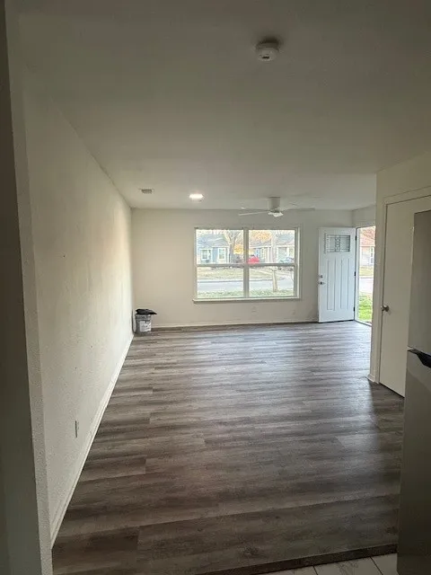 Duplex For Rent in Dallas County , 1302 Stone Drive, Irving, Texas 75061, 2 Bedrooms, 1 Bathroom, 2 Garage spaces, 1,288 Sqft, built in 1973, Price $1,650, mls#21344658, Real Estate Agent in Irving, Homes For Rent in Dallas county, Homes For Rent in Irving, Realtor in Irving Texas, Real Estate Brokerage Independent Realty Texas, Luminita Cordes Realtor