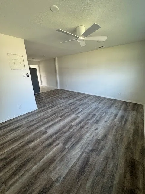 Duplex For Rent in Dallas County , 1302 Stone Drive, Irving, Texas 75061, 2 Bedrooms, 1 Bathroom, 2 Garage spaces, 1,288 Sqft, built in 1973, Price $1,650, mls#21344658, Real Estate Agent in Irving, Homes For Rent in Dallas county, Homes For Rent in Irving, Realtor in Irving Texas, Real Estate Brokerage Independent Realty Texas, Luminita Cordes Realtor