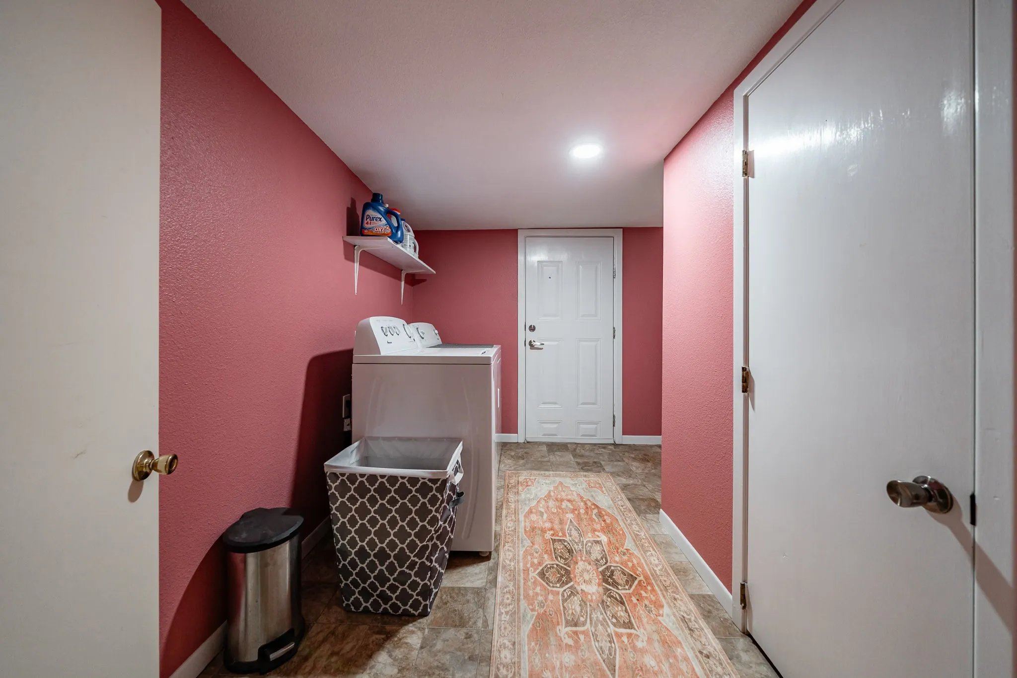 Single Family Residence For Sale in Haskell County , 401 N Avenue H, Haskell, Texas 79521, 3 Bedroom, 3 Bathroom, Garage spaces, 4,301 Sqft, built in 1907, mls#21343483, Real Estate Agent in Haskell, Homes For Sale in Haskell county, Homes For Sale in Haskell, Realtor in Haskell Texas, Real Estate Brokerage Independent Realty Texas, Luminita Cordes Realtor