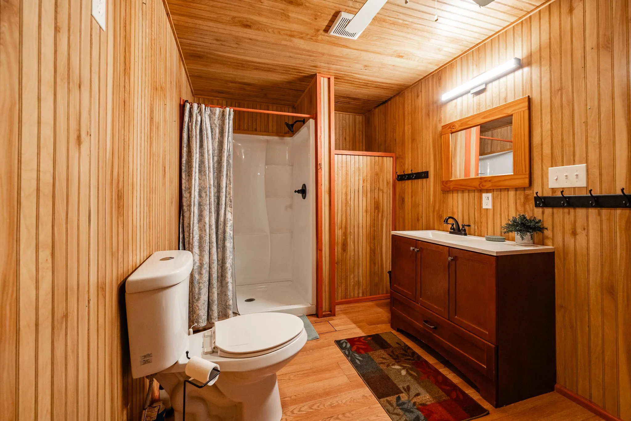 Single Family Residence For Sale in Haskell County , 401 N Avenue H, Haskell, Texas 79521, 3 Bedroom, 3 Bathroom, Garage spaces, 4,301 Sqft, built in 1907, mls#21343483, Real Estate Agent in Haskell, Homes For Sale in Haskell county, Homes For Sale in Haskell, Realtor in Haskell Texas, Real Estate Brokerage Independent Realty Texas, Luminita Cordes Realtor