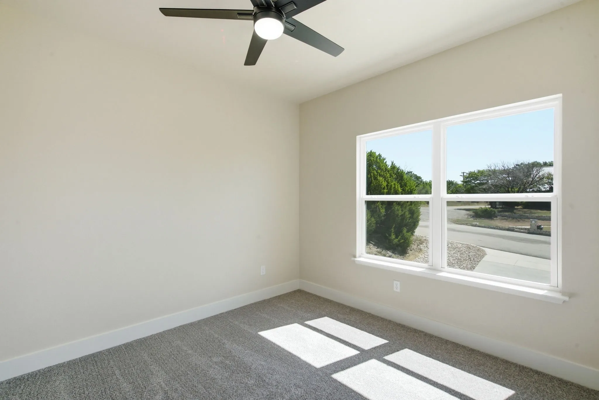 Single Family Residence For Sale in Parker County , 1613 Franklin Street, Weatherford, Texas 76086, 3 Bedroom, 3 Bathroom, 2 Garage spaces, 1,749 Sqft, built in 2025, mls#21344226, Real Estate Agent in Weatherford, Homes For Sale in Parker county, Homes For Sale in Weatherford, Realtor in Weatherford Texas, Real Estate Brokerage Independent Realty Texas, Luminita Cordes Realtor