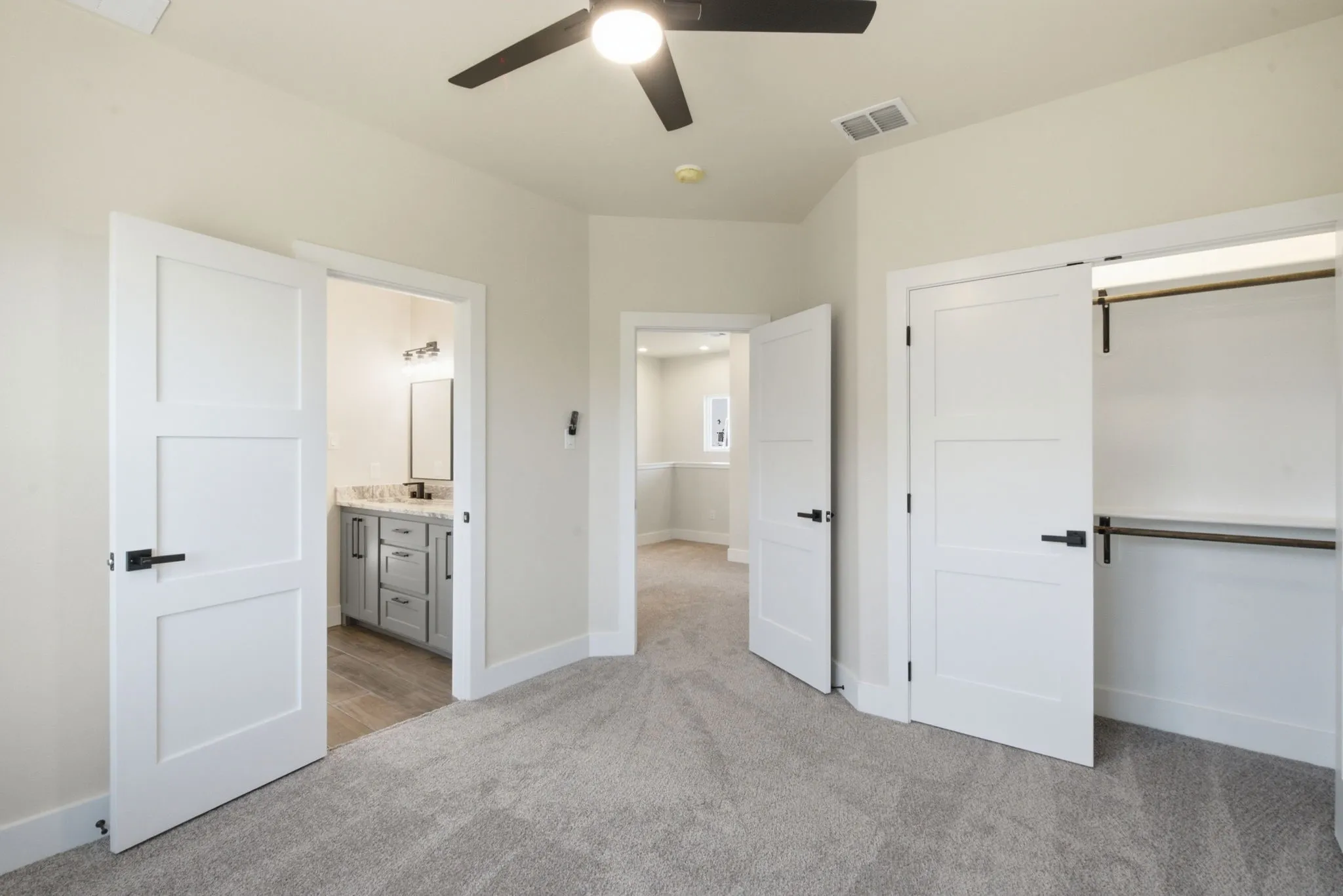 Single Family Residence For Sale in Parker County , 1613 Franklin Street, Weatherford, Texas 76086, 3 Bedroom, 3 Bathroom, 2 Garage spaces, 1,749 Sqft, built in 2025, mls#21344226, Real Estate Agent in Weatherford, Homes For Sale in Parker county, Homes For Sale in Weatherford, Realtor in Weatherford Texas, Real Estate Brokerage Independent Realty Texas, Luminita Cordes Realtor